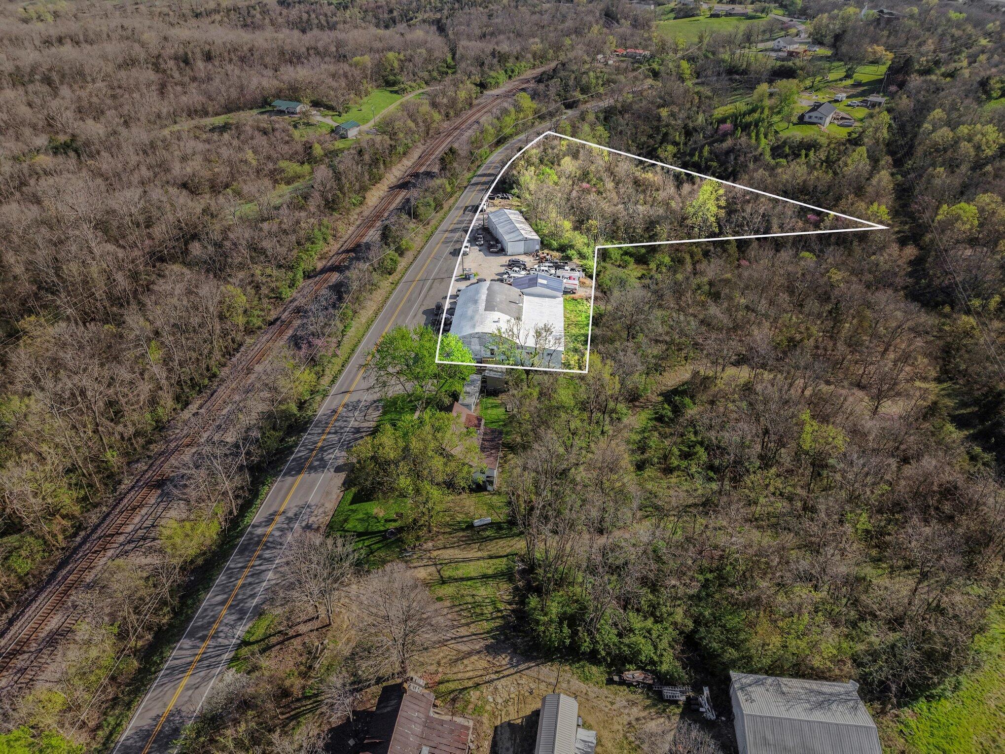 8825 Dixie Hwy Property Photo 1