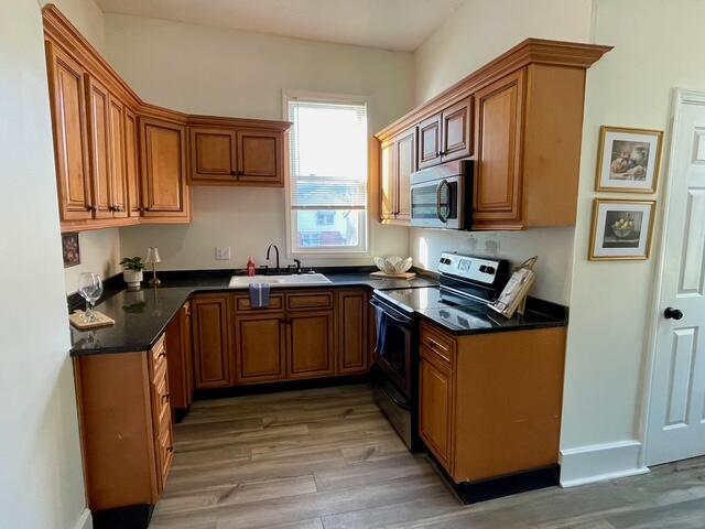701 Ervin Terrace Property Photo 10