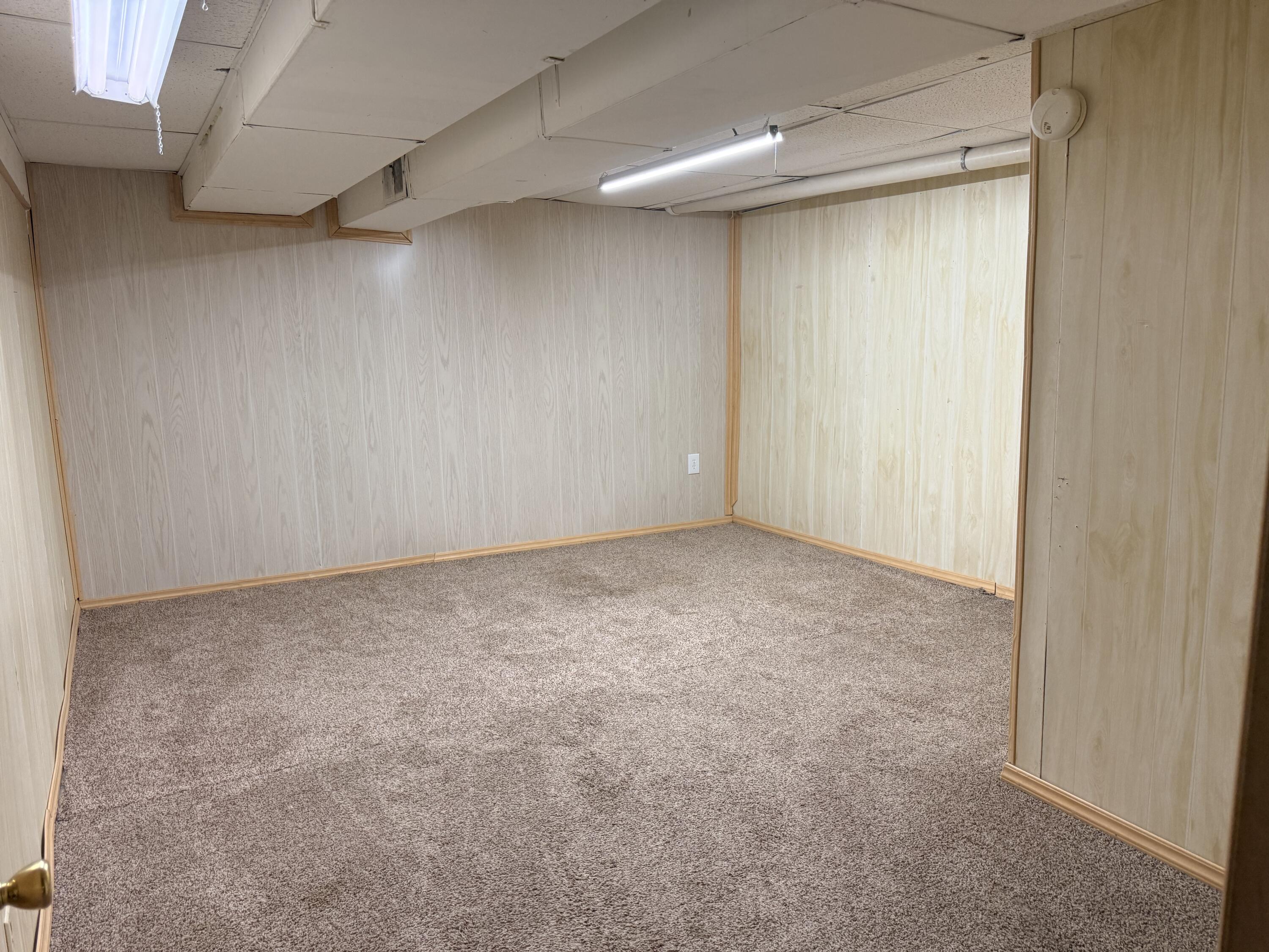 111 Kelly Court Property Photo 28