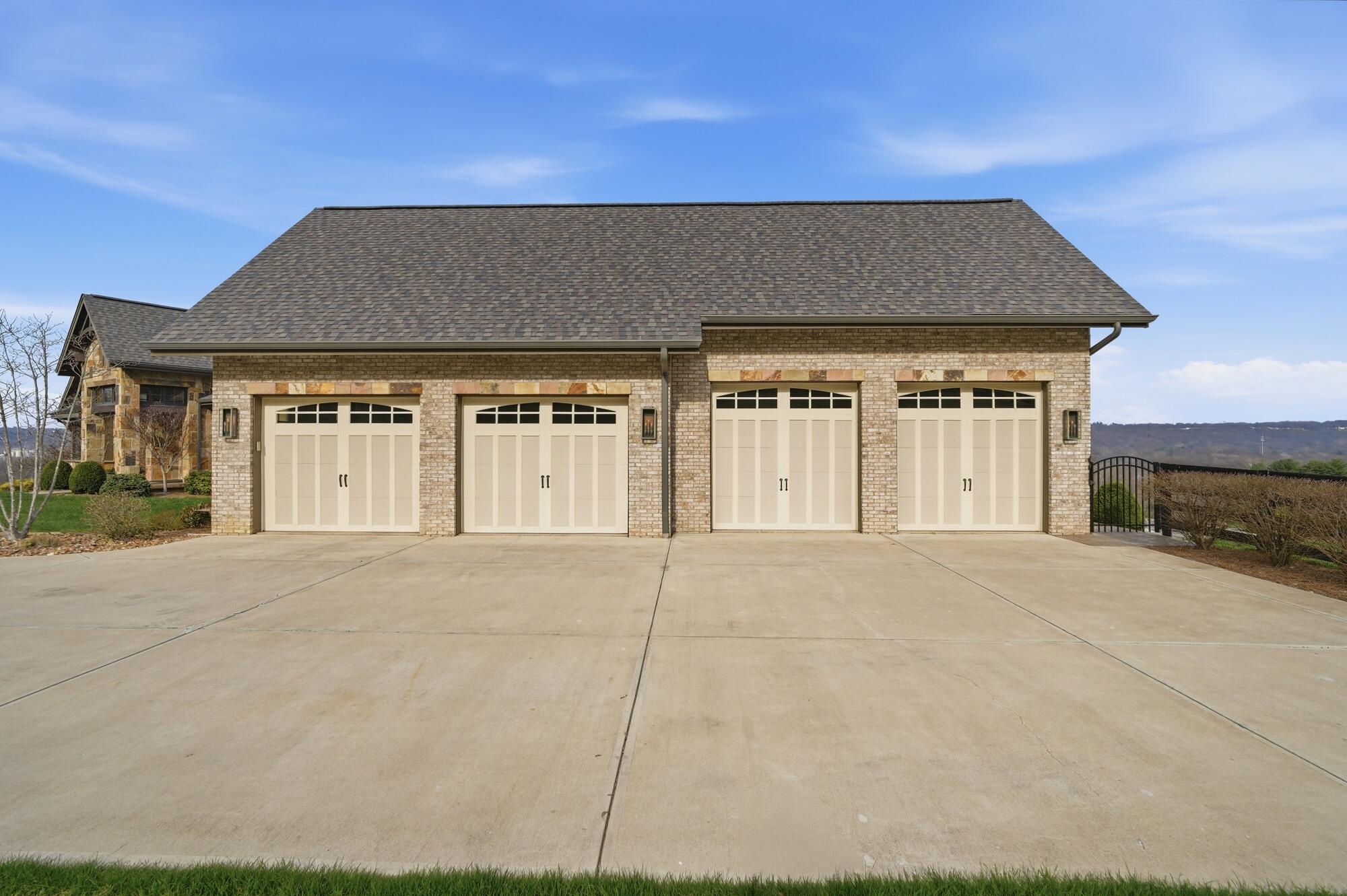 1 Rivers Pointe Drive Property Photo 47