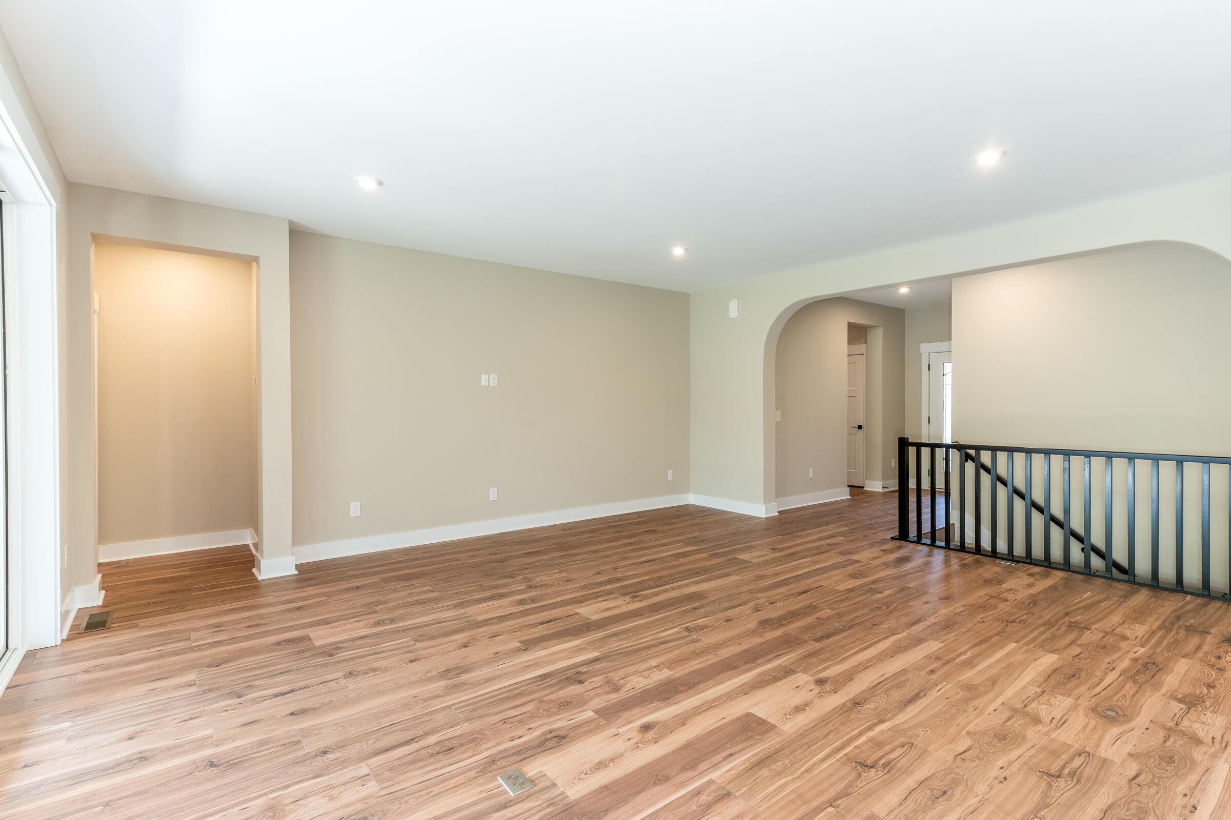 1324 Ferncliff Drive Property Photo 5