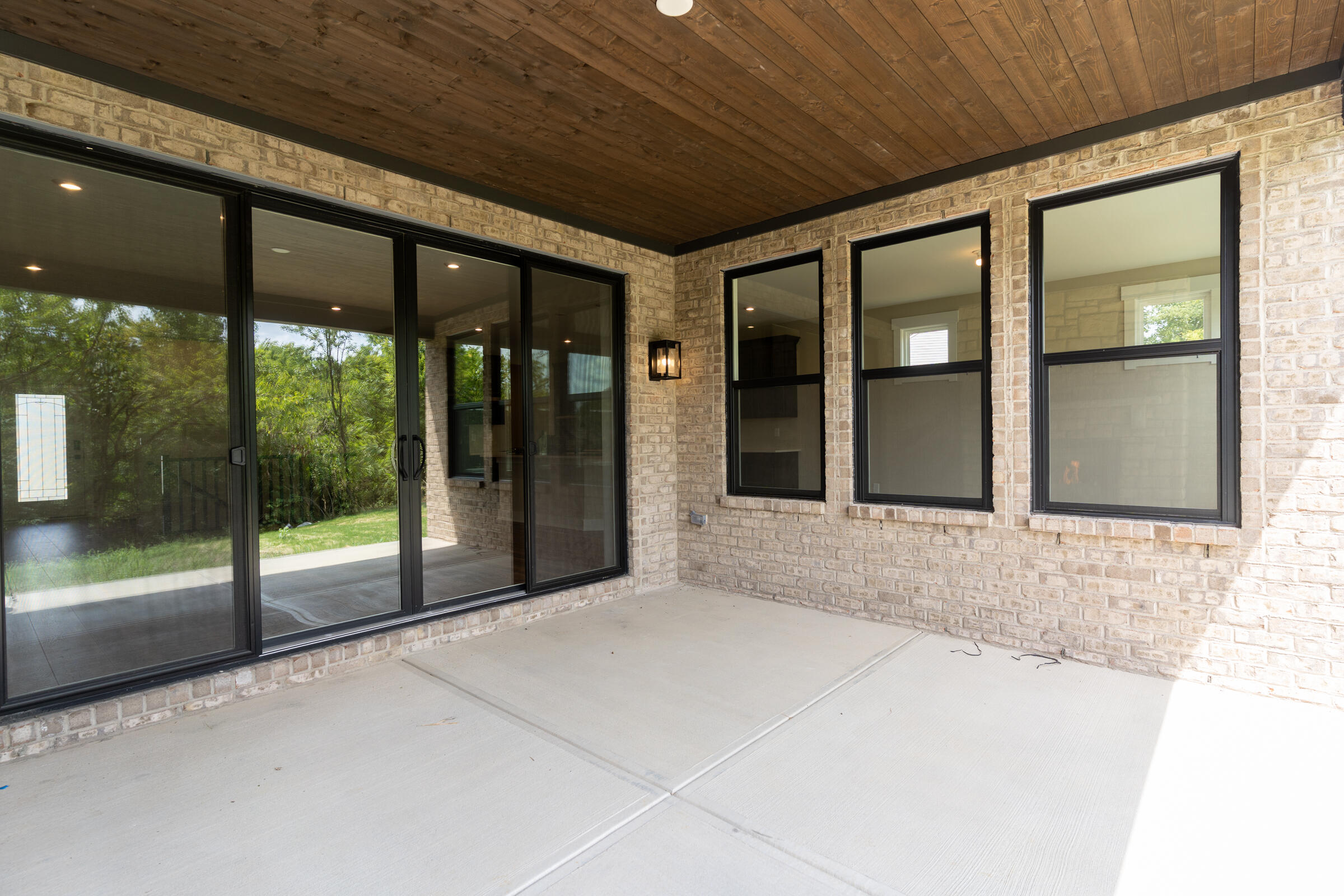 1324 Ferncliff Drive Property Photo 16