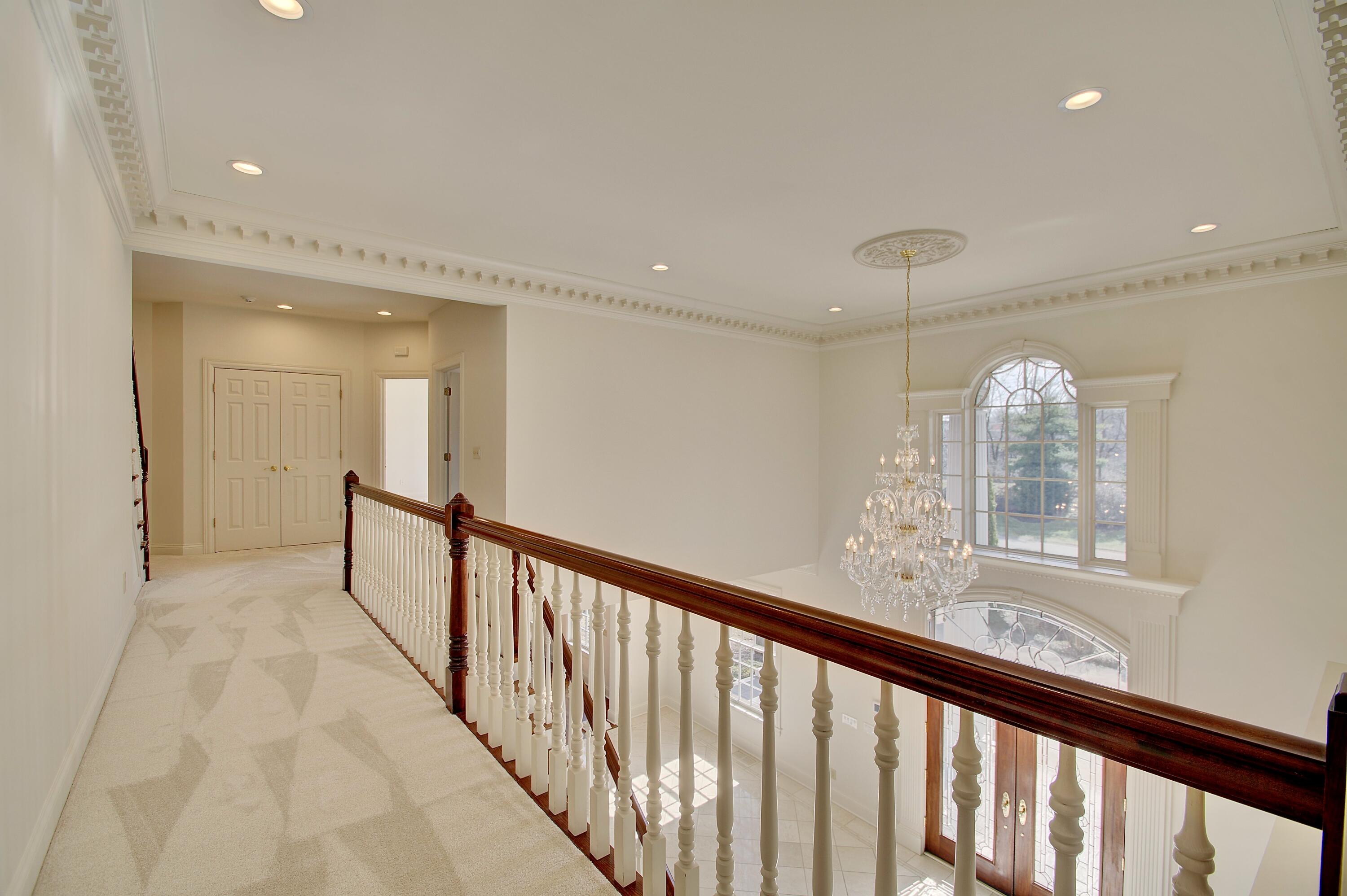 114 W Maple Avenue Property Photo 23