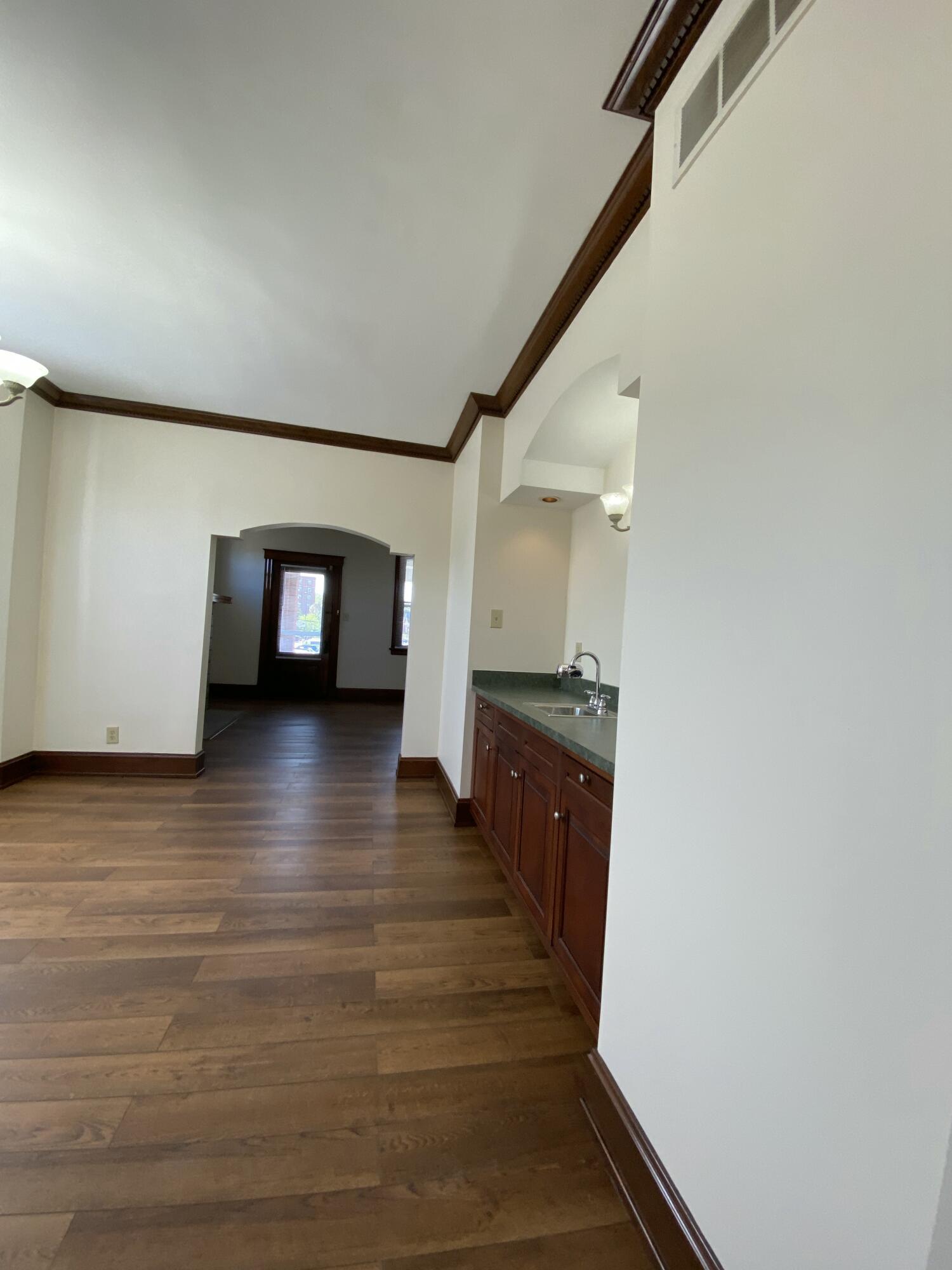 1946 Eastern Avenue Property Photo 8
