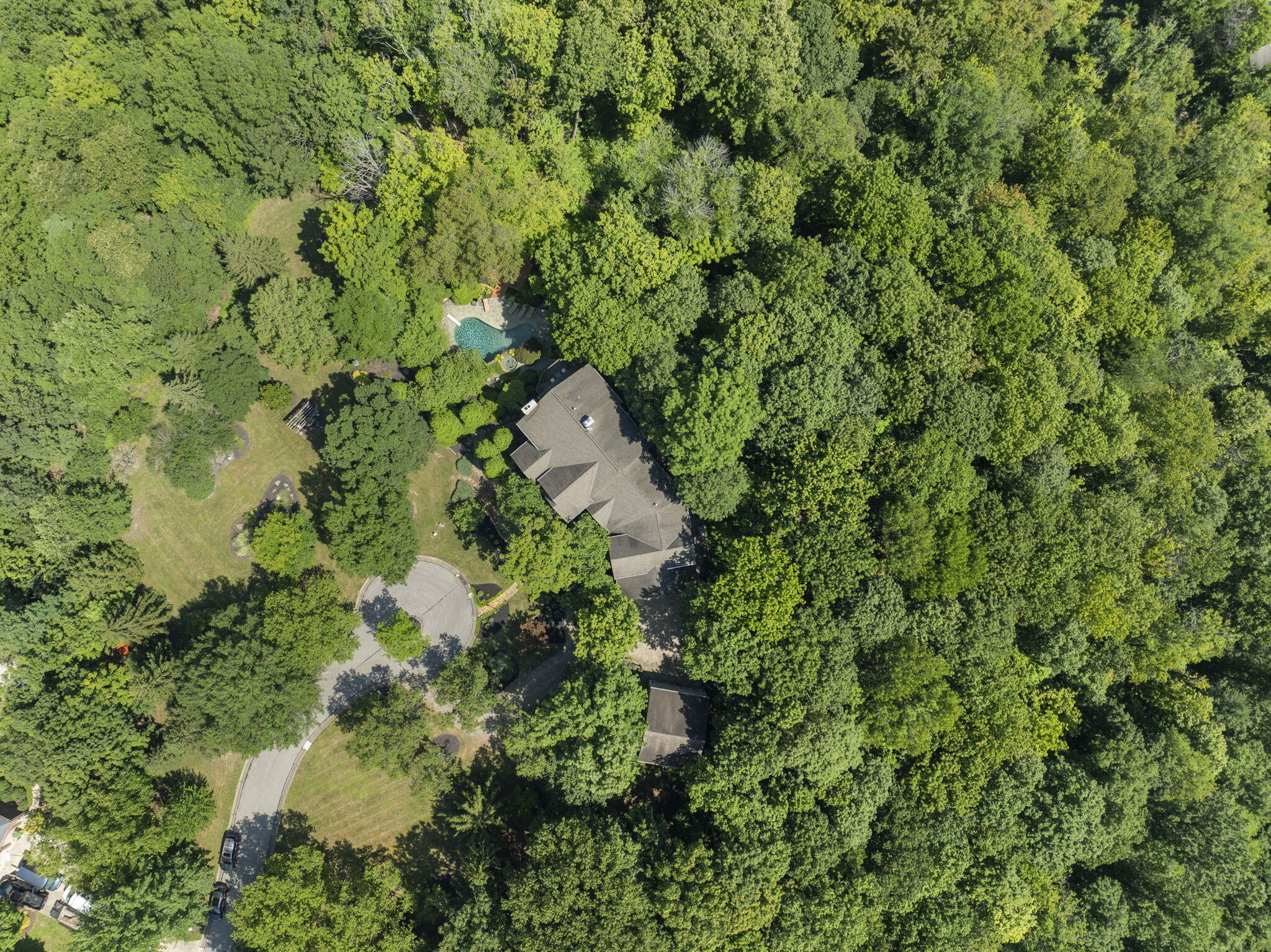 1960 Edenderry Drive Property Photo 6