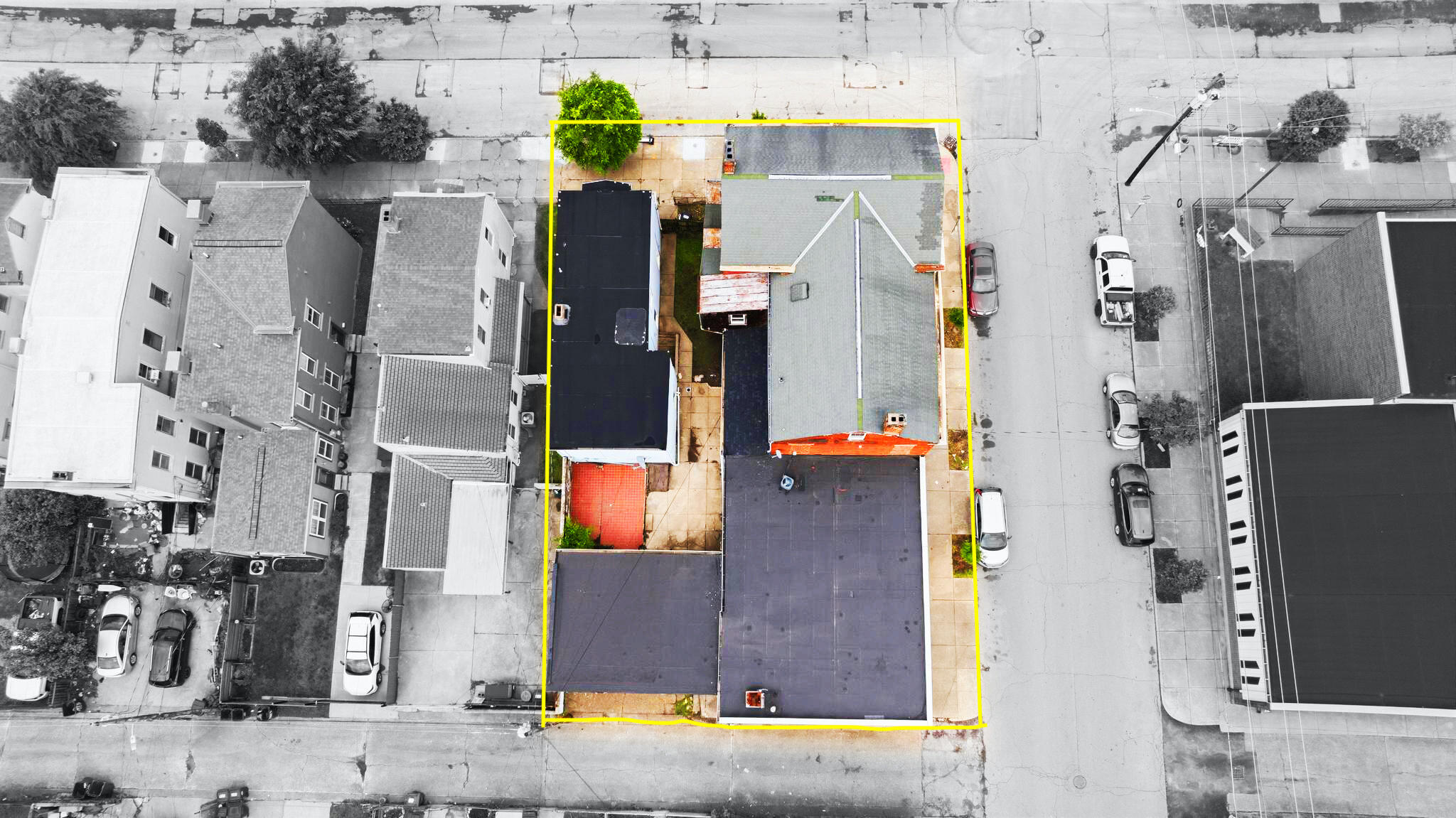 406 W 10th Street Property Photo 1