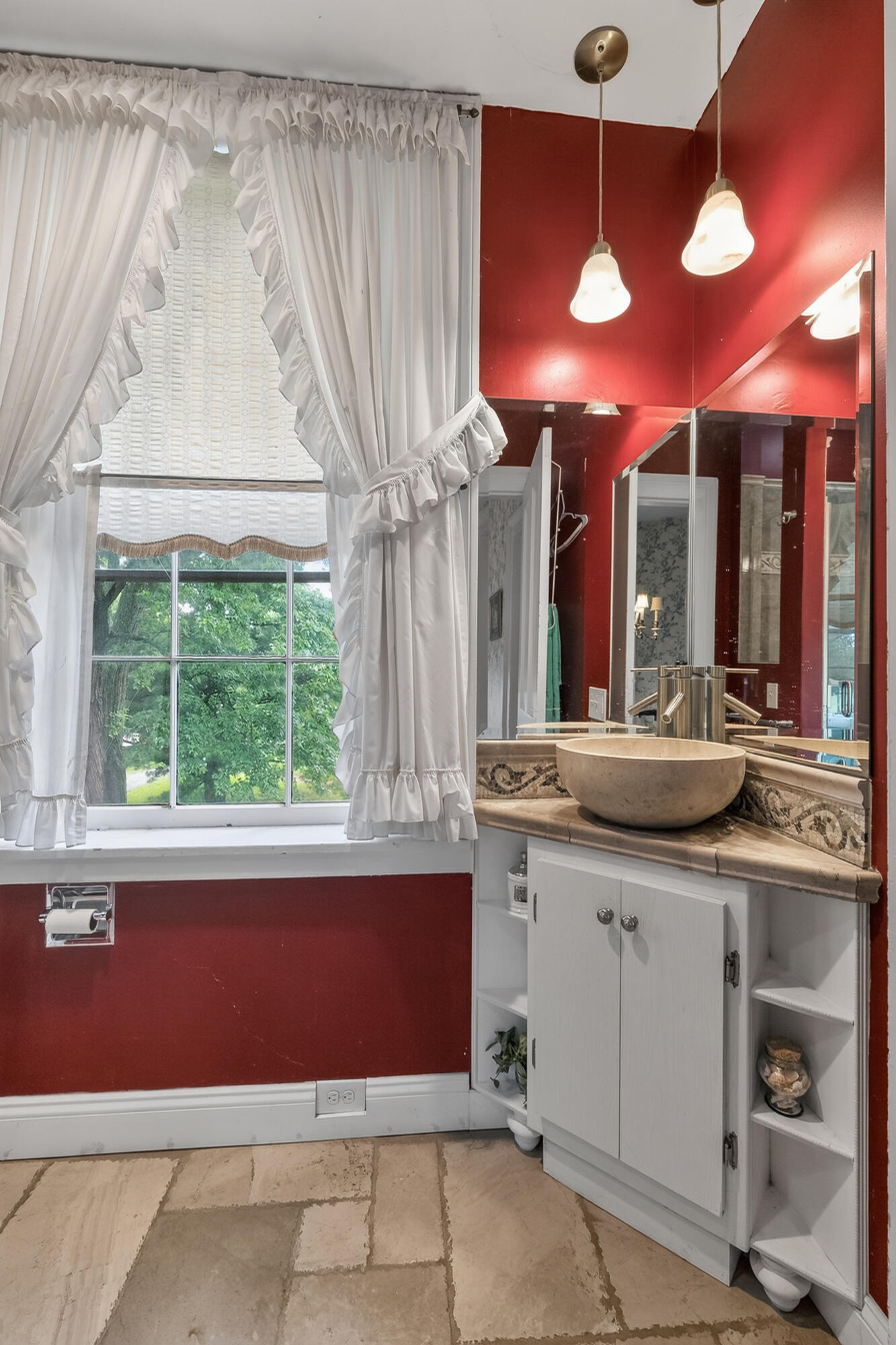 7812 E Bend Road Property Photo 20