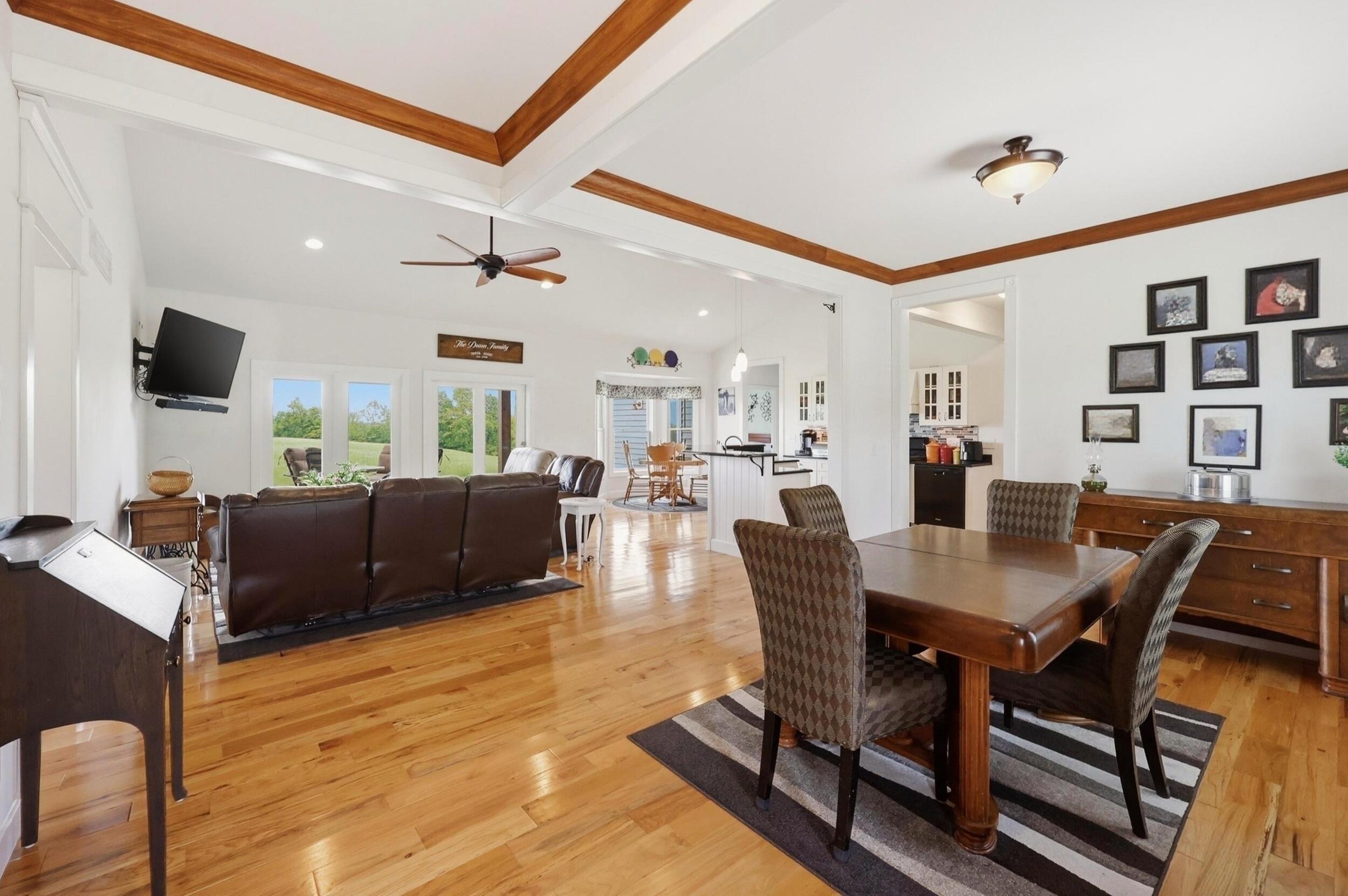 401 Simpson Ridge Road Property Photo 12