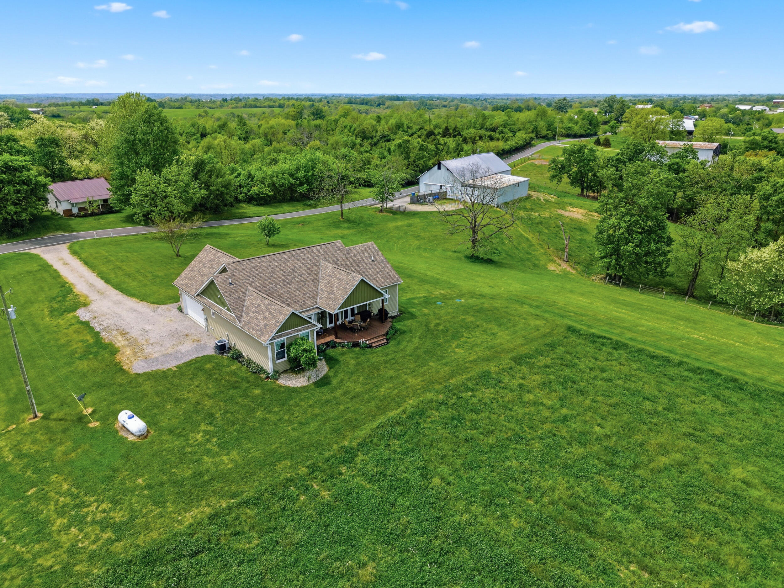 401 Simpson Ridge Road Property Photo 44