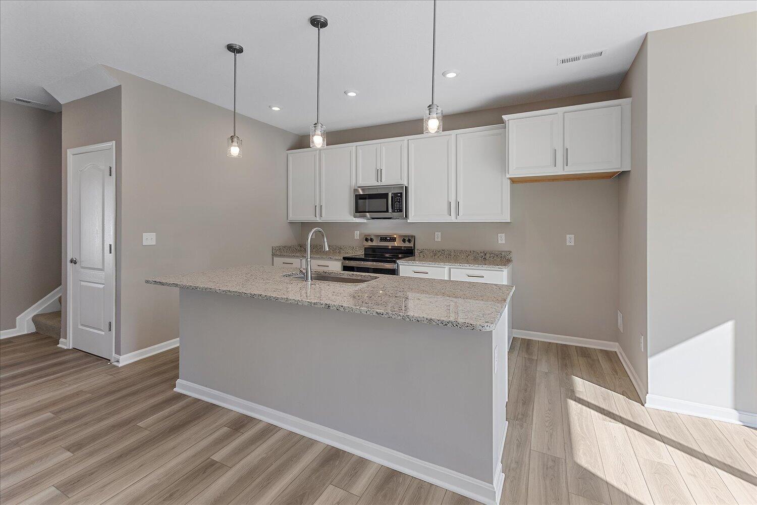 6374 Greenmere Circle Property Photo 3