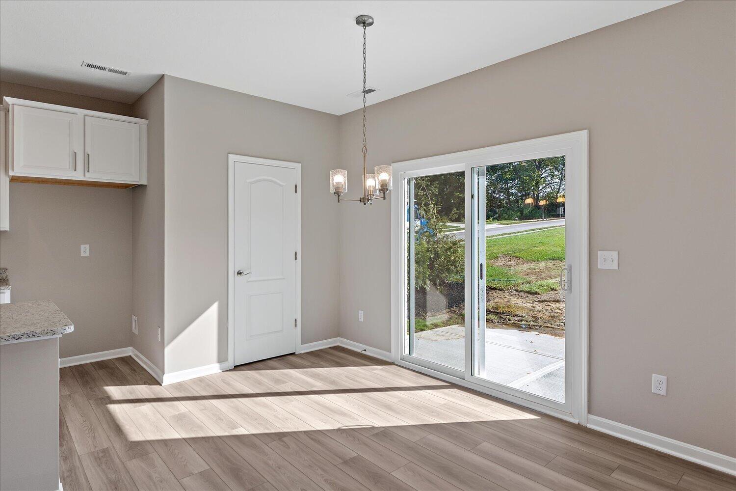 6374 Greenmere Circle Property Photo 6