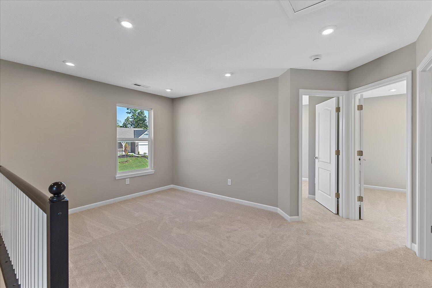 6374 Greenmere Circle Property Photo 11