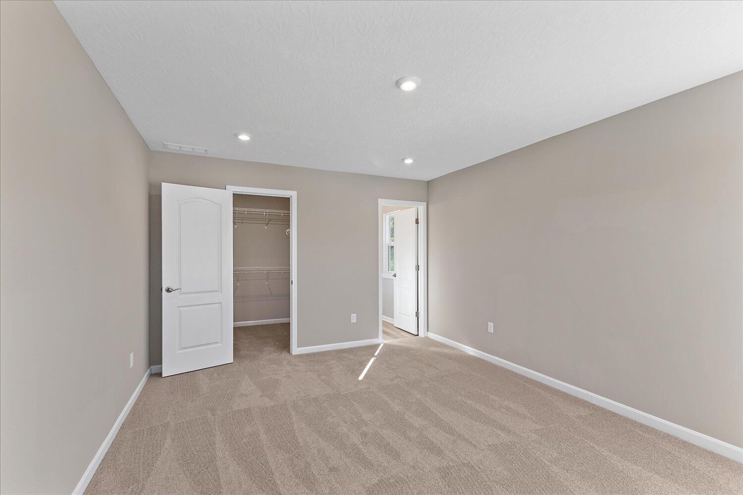 6374 Greenmere Circle Property Photo 12