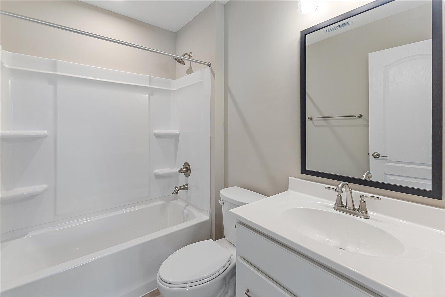 6374 Greenmere Circle Property Photo 19