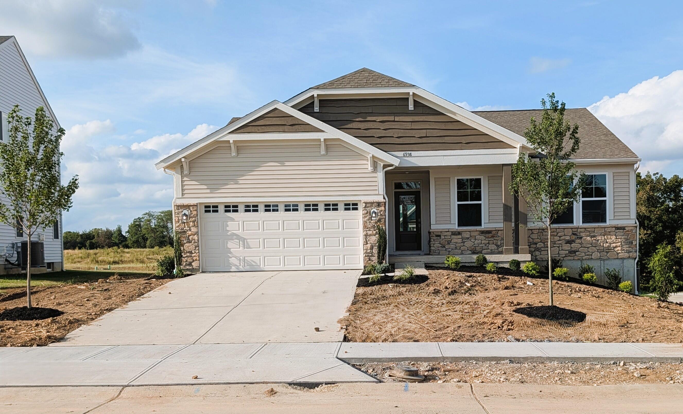 6938 Green Isle Lane Property Photo 1