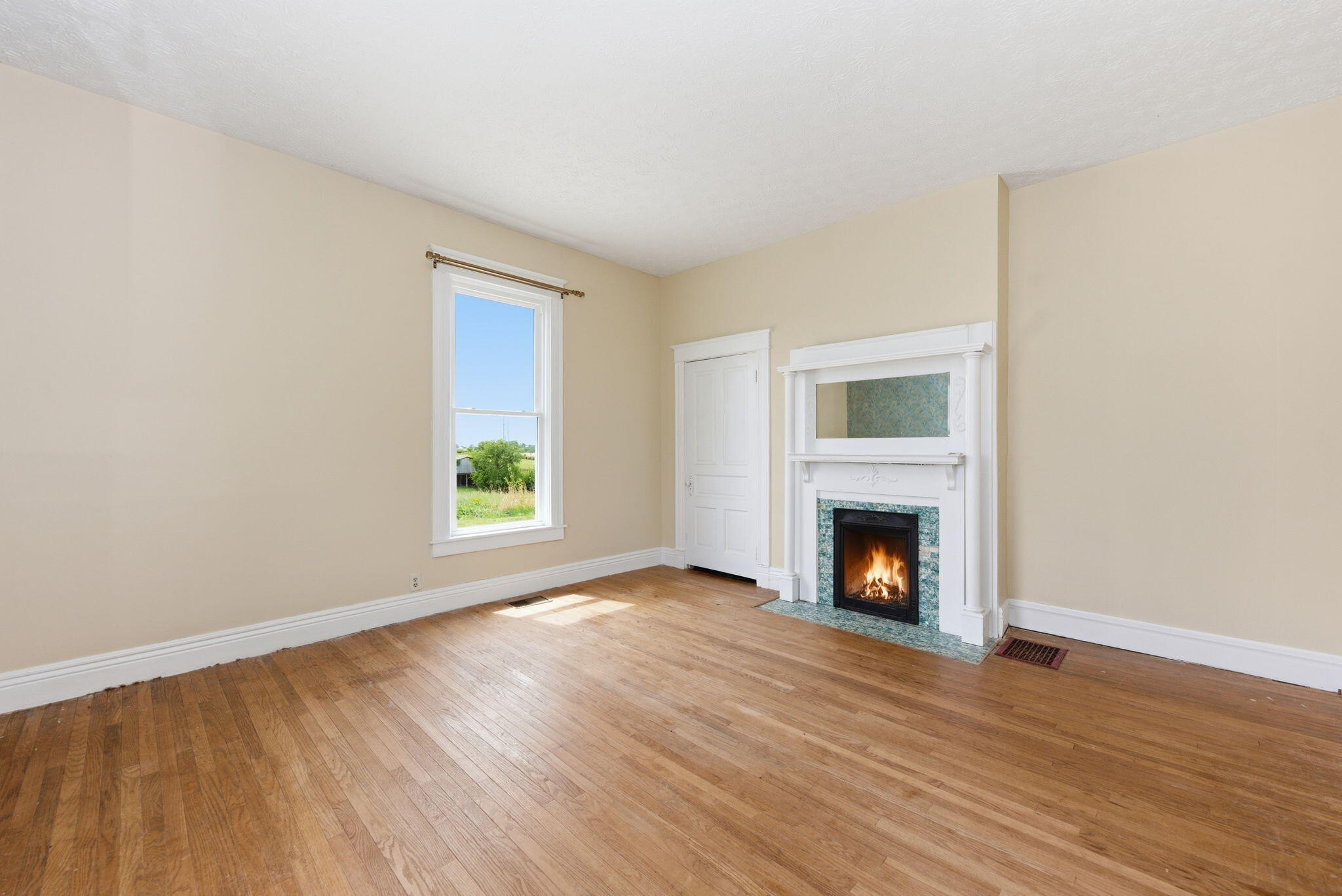 132 W Maple Leaf Road Property Photo 7