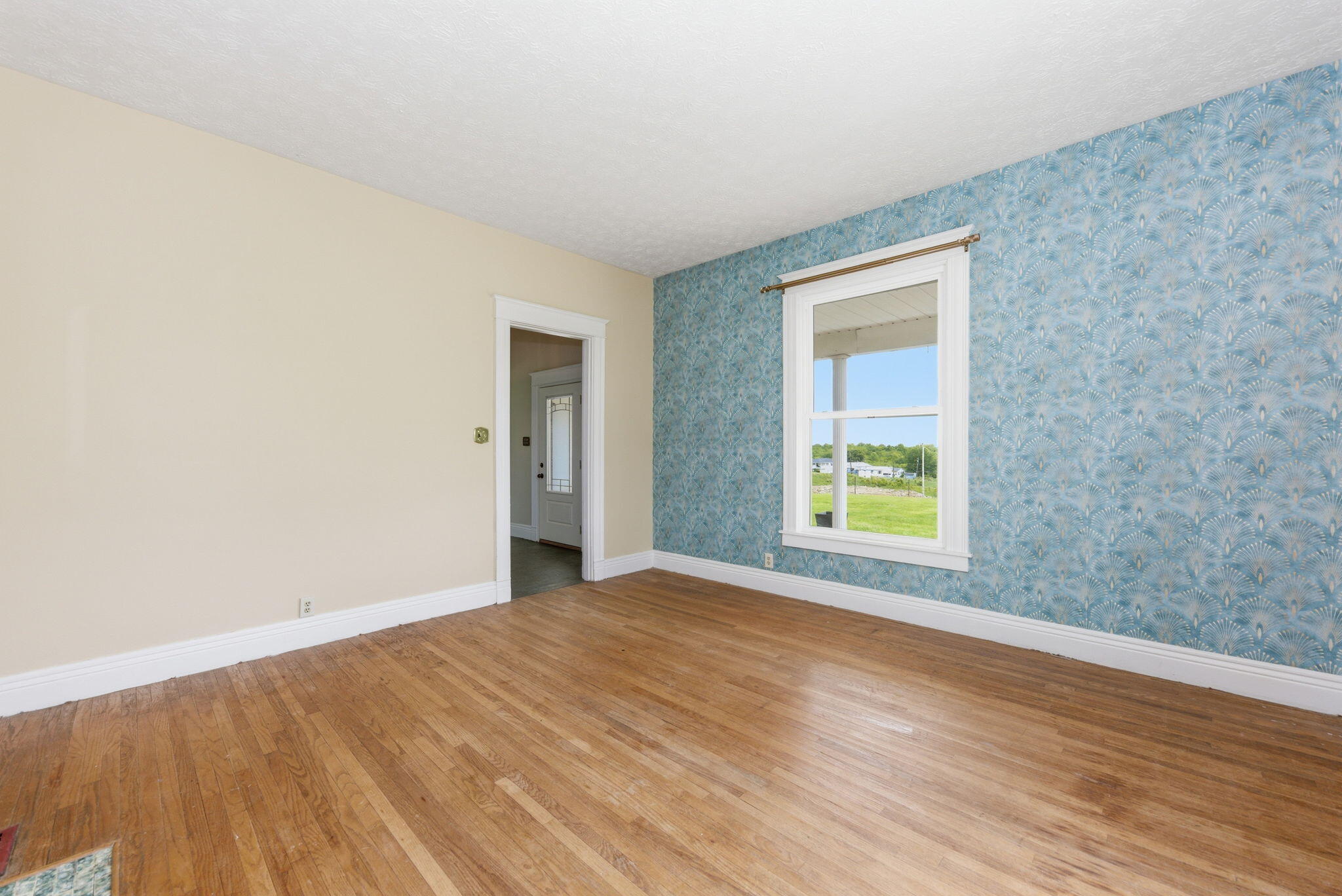 132 W Maple Leaf Road Property Photo 8