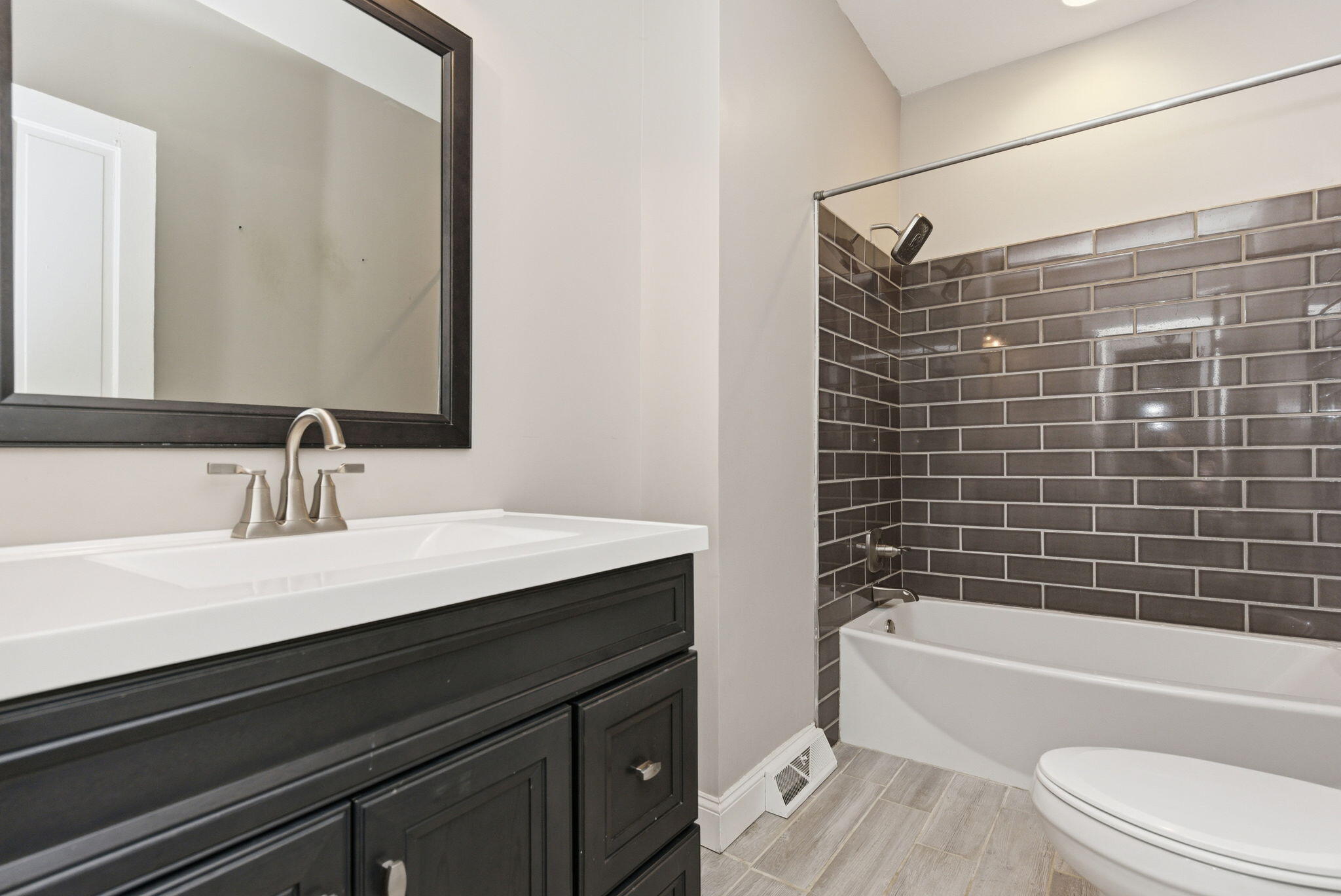 132 W Maple Leaf Road Property Photo 17