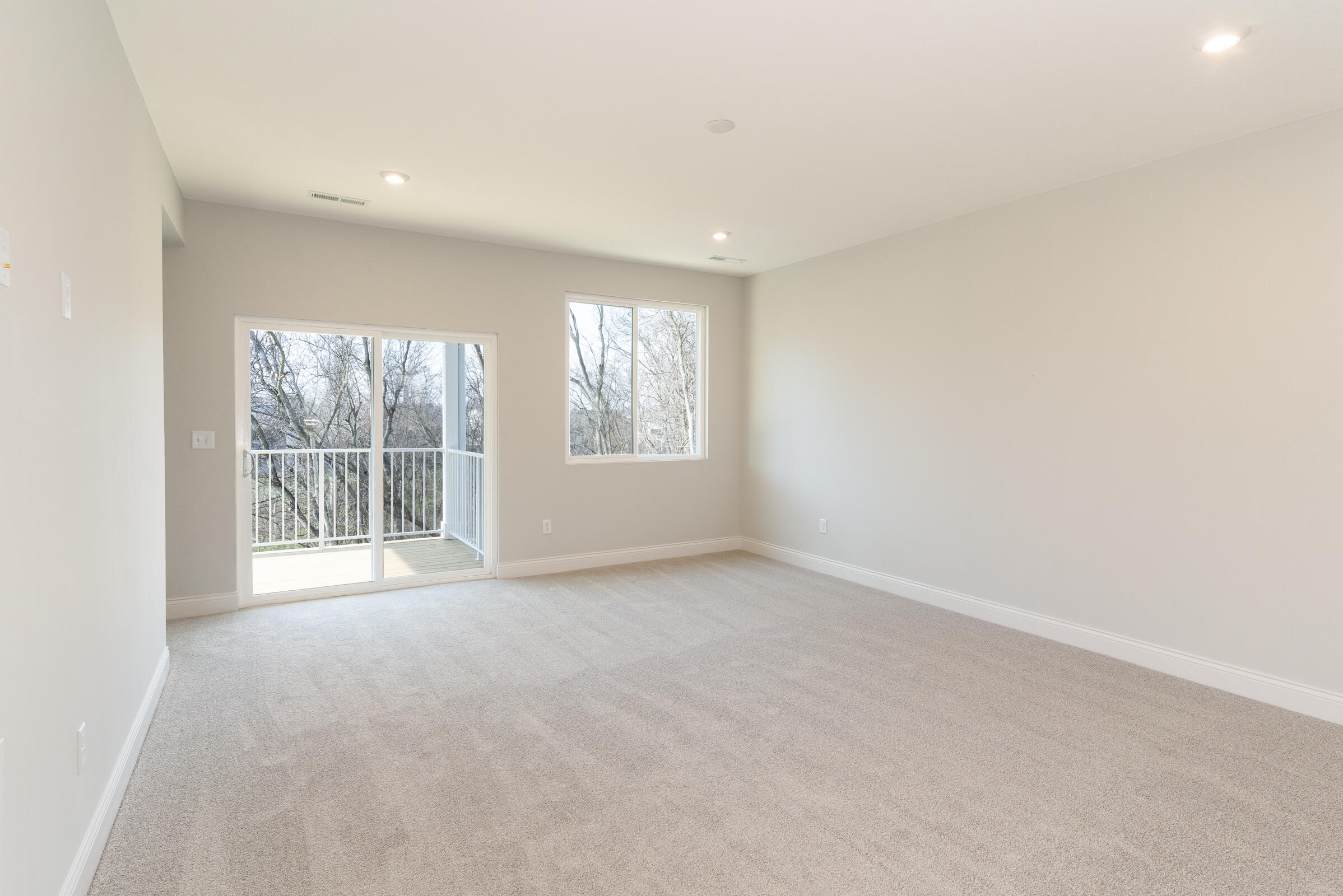 2666 Timberside Drive Property Photo 5