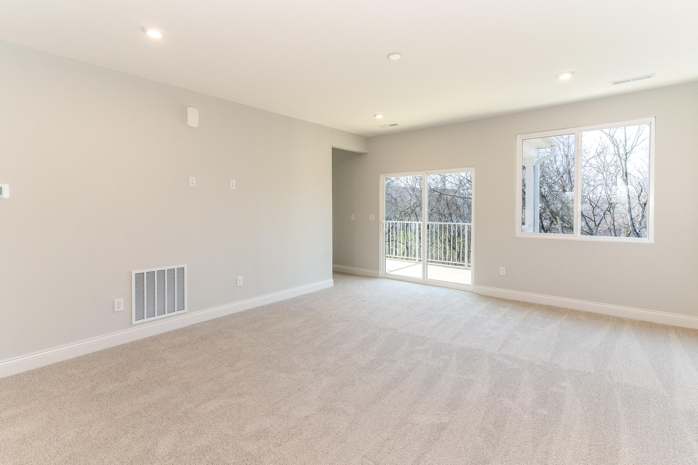 2666 Timberside Drive Property Photo 6