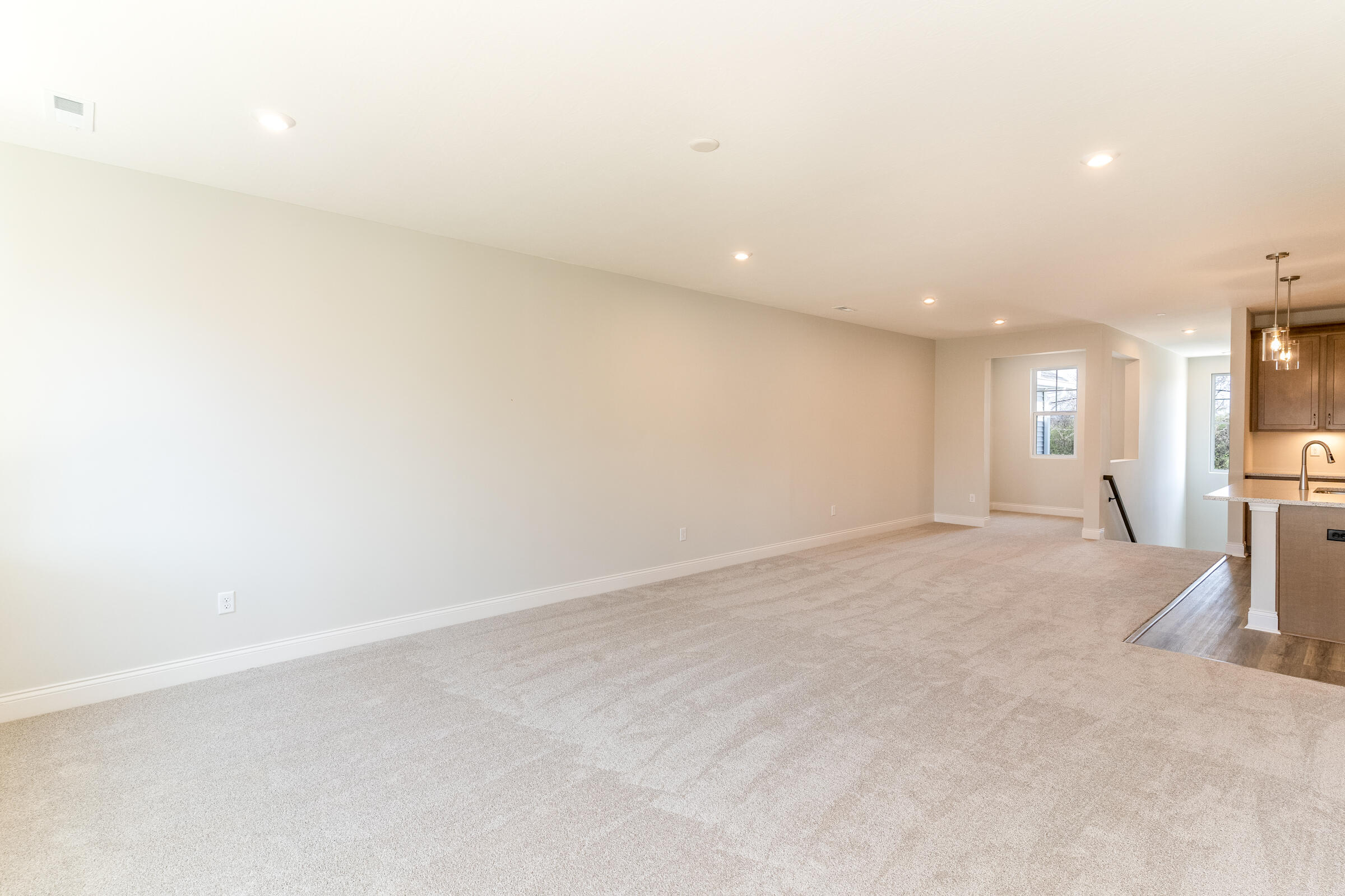 2666 Timberside Drive Property Photo 7
