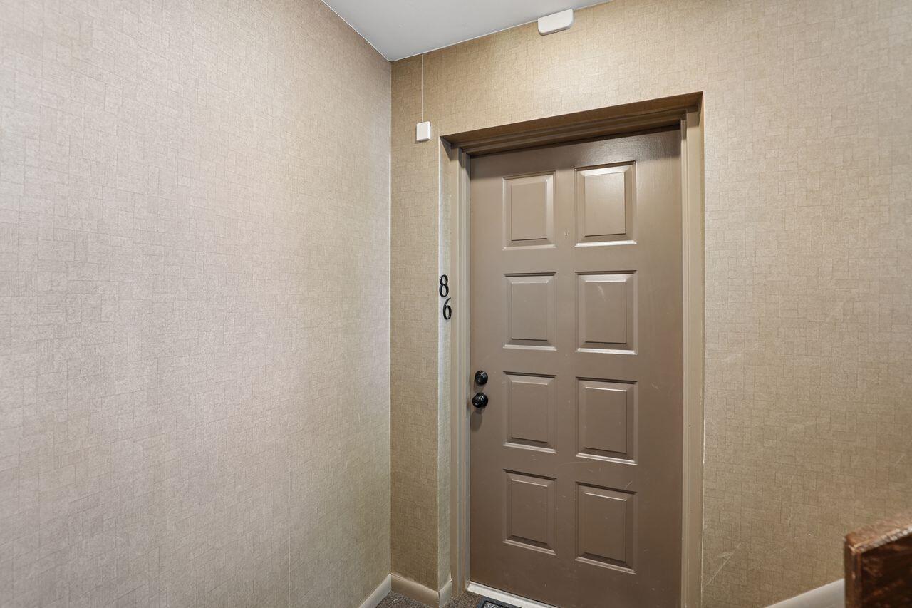 86 Eagle View Lane Property Photo 2