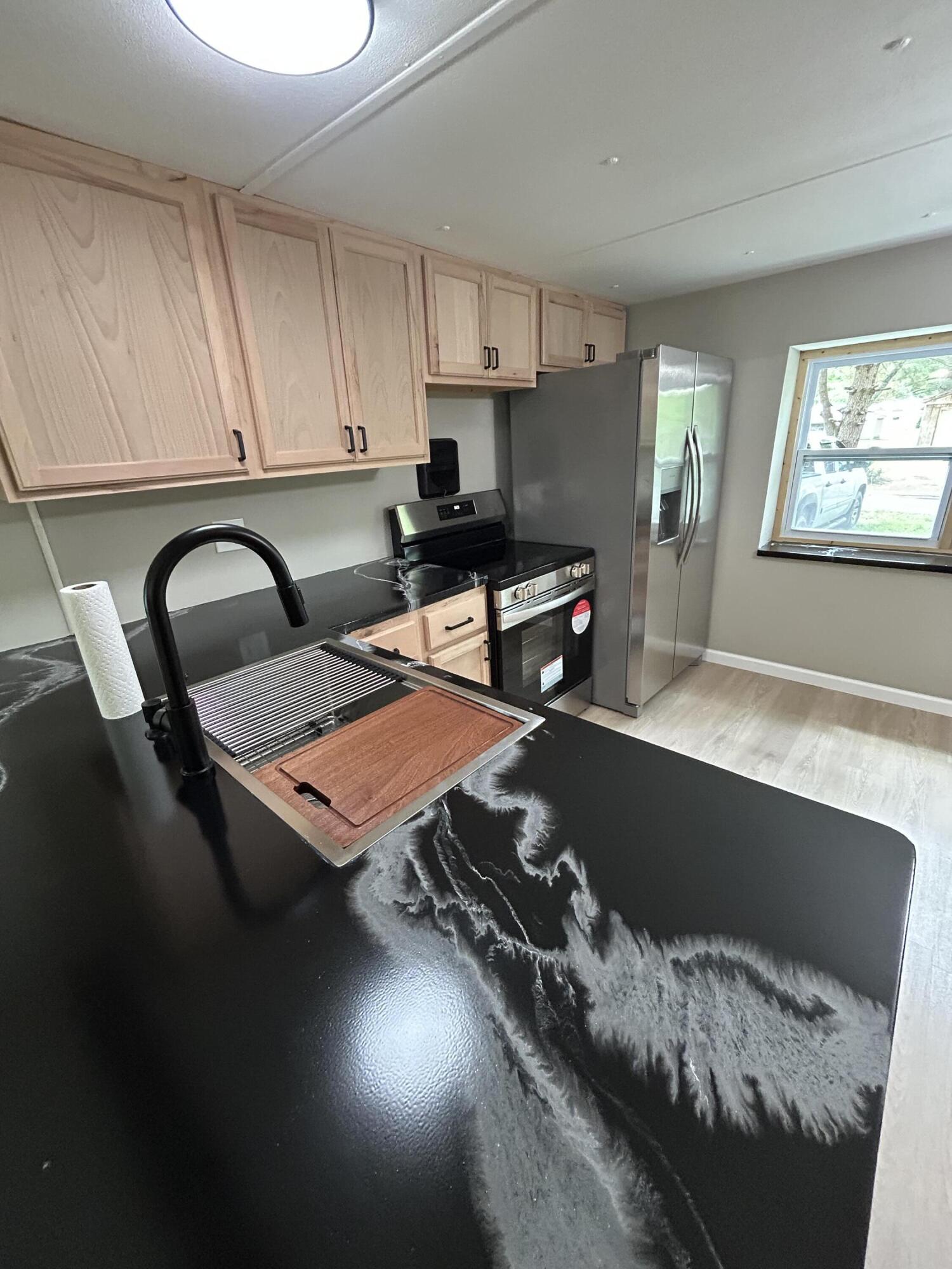 635 River Road Property Photo 15