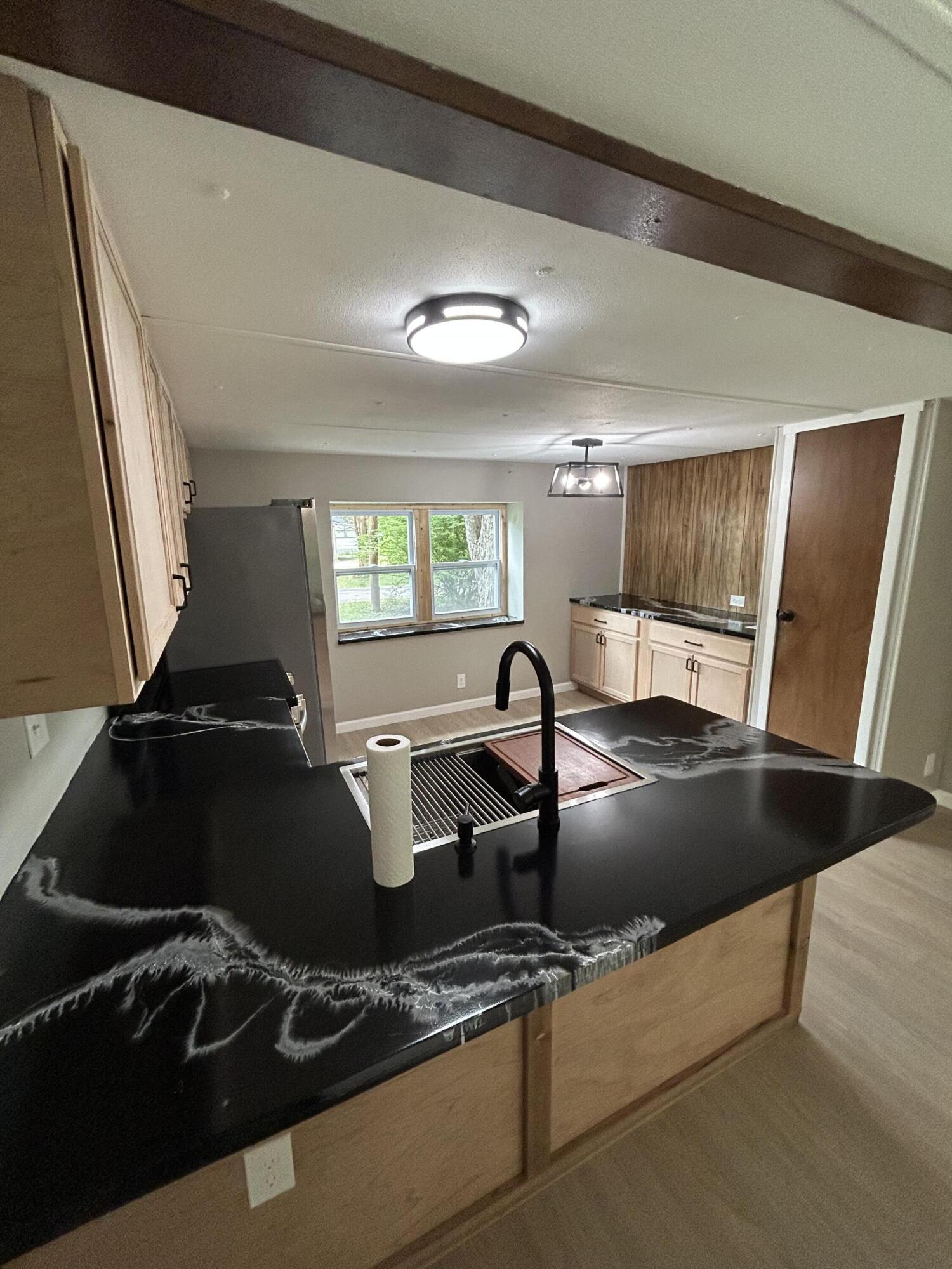 635 River Road Property Photo 16