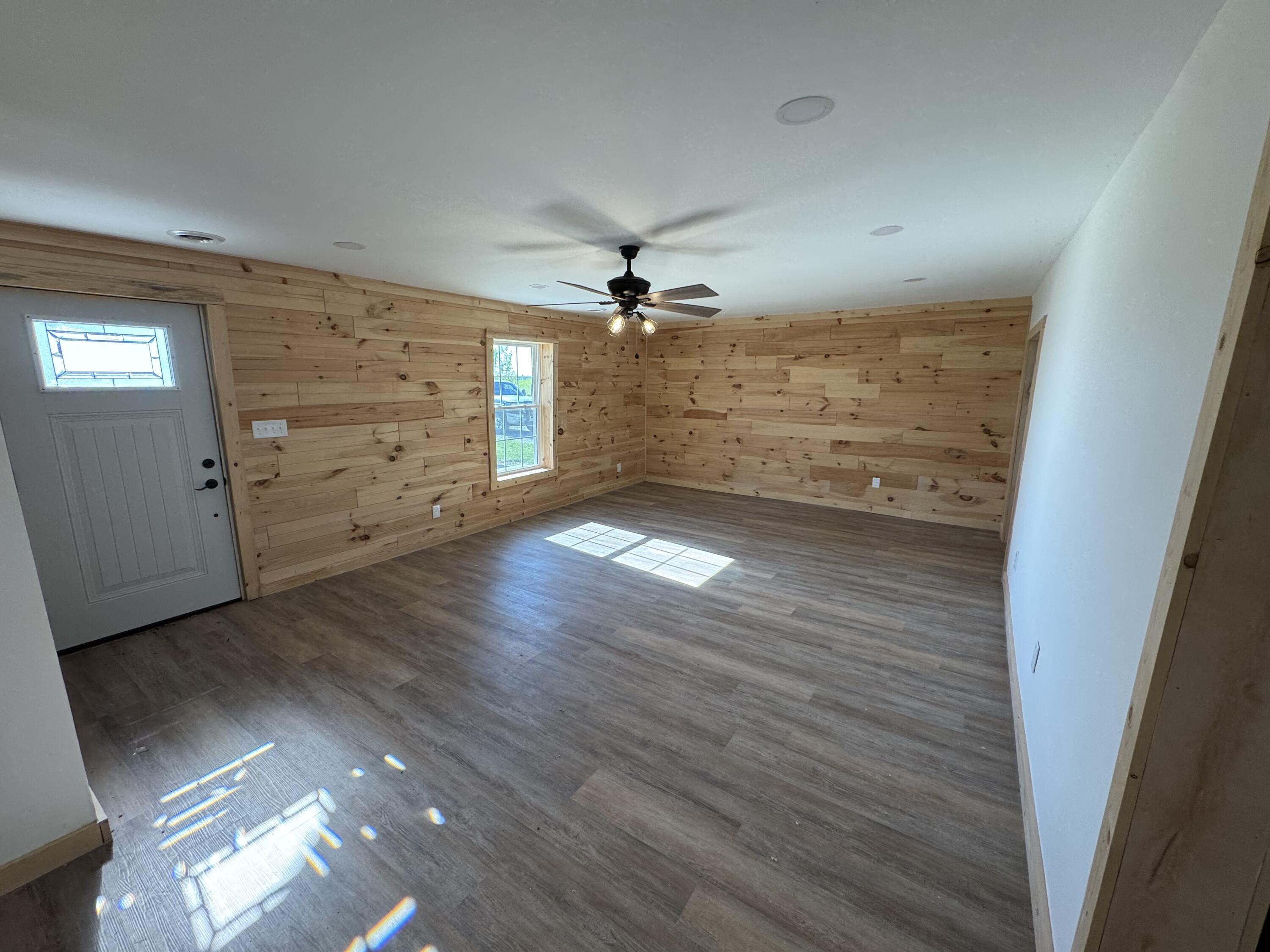 2545 Georgetown Road Property Photo 11