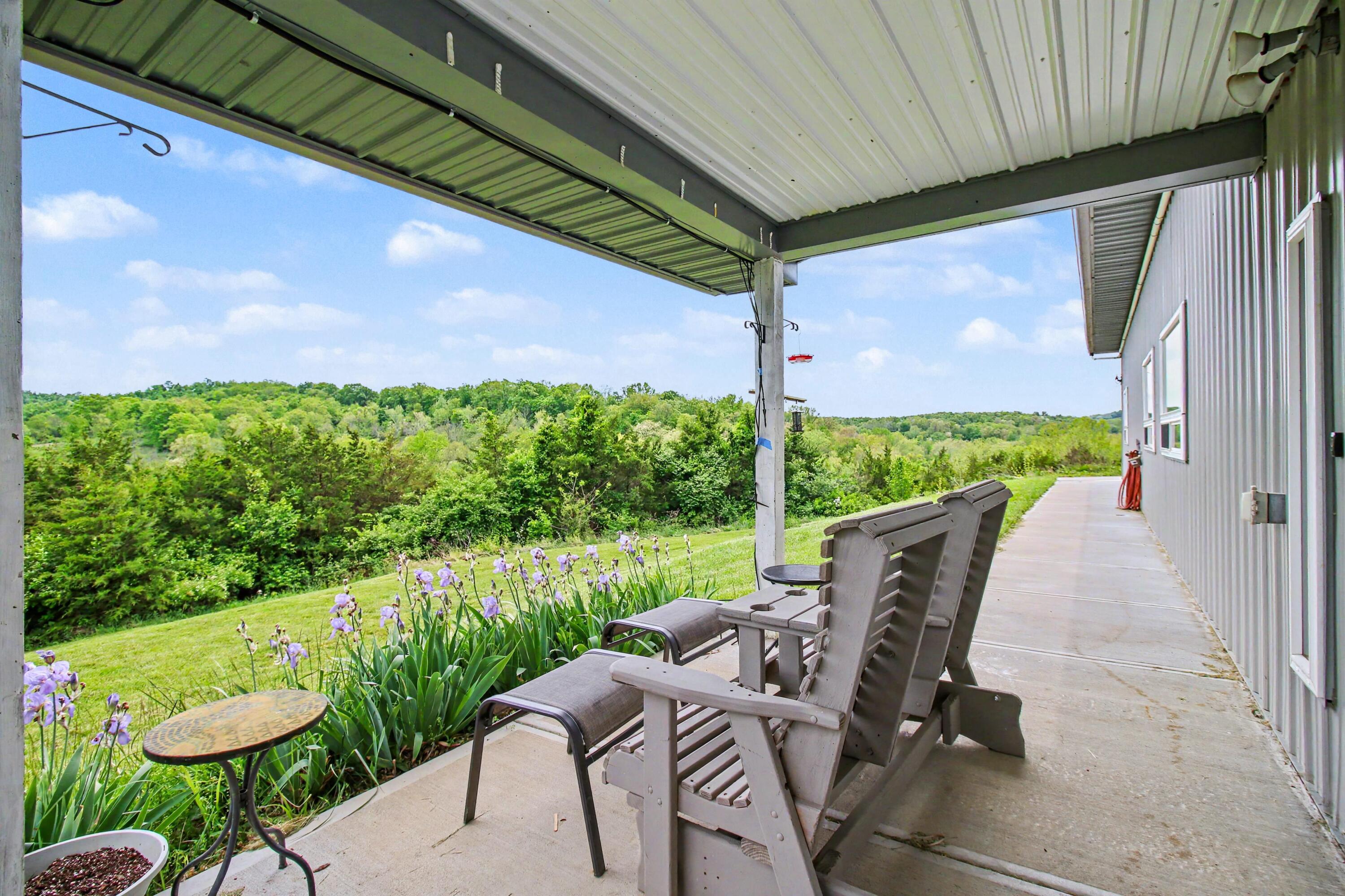 8768 Stonehouse Road Property Photo 3