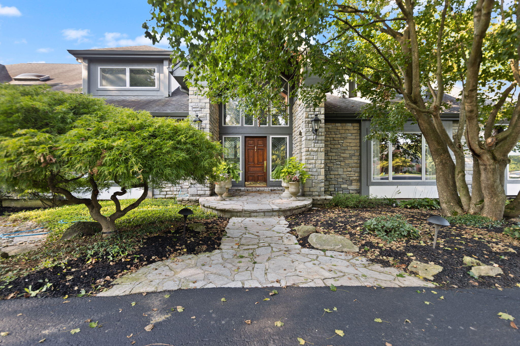 2021 Edenderry Drive Property Photo 6