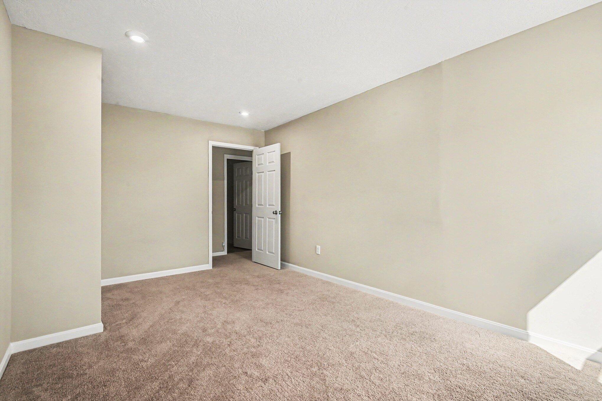 2116 Penny Lane Property Photo 17