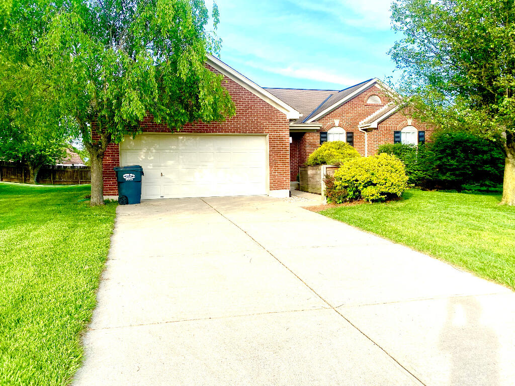 7607 Cloudstone Drive Property Photo 1