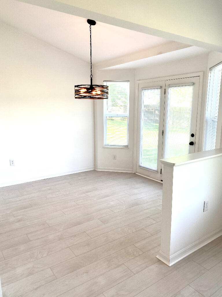7607 Cloudstone Drive Property Photo 9