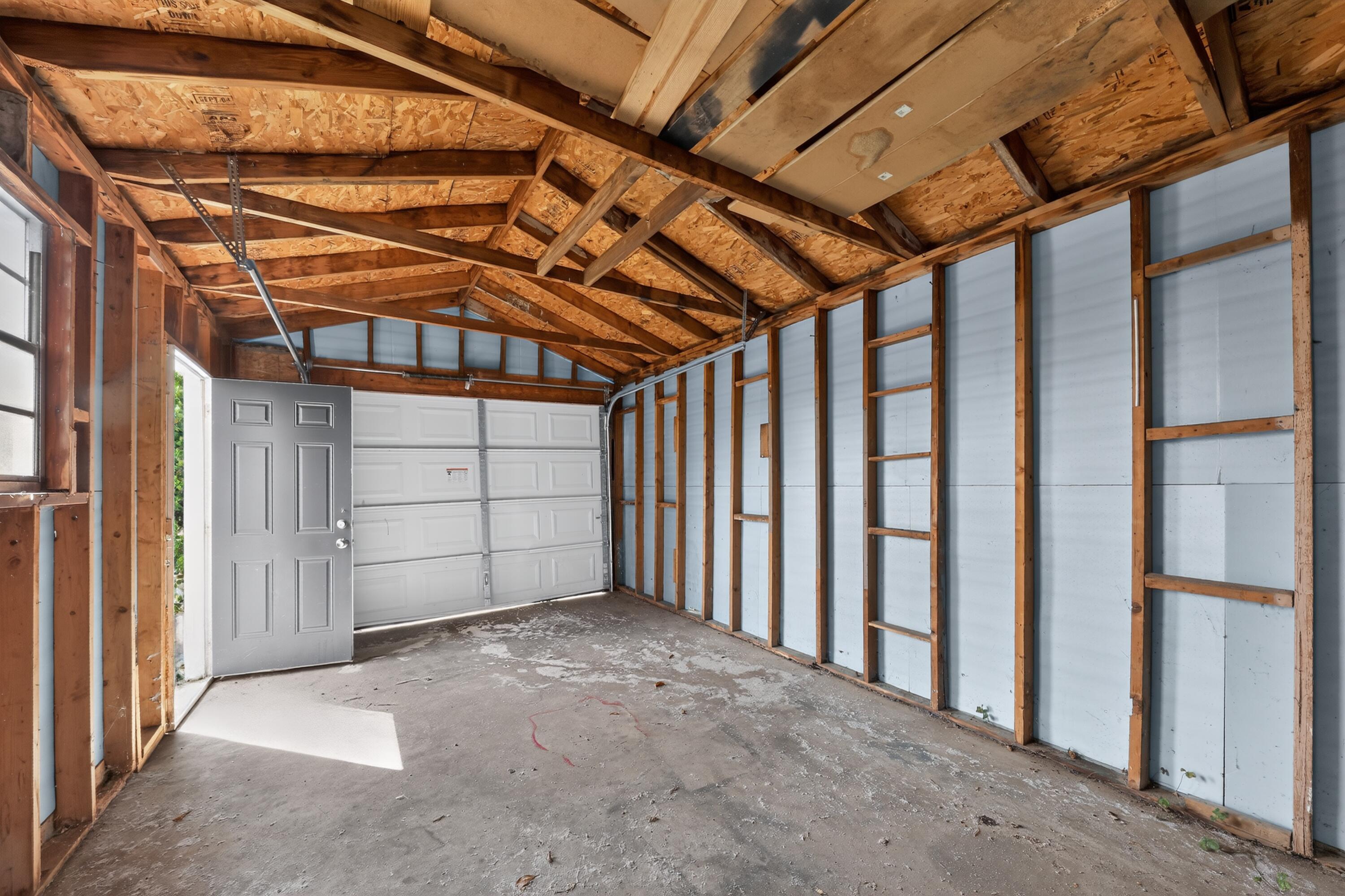 1611 Monroe Street Property Photo 5
