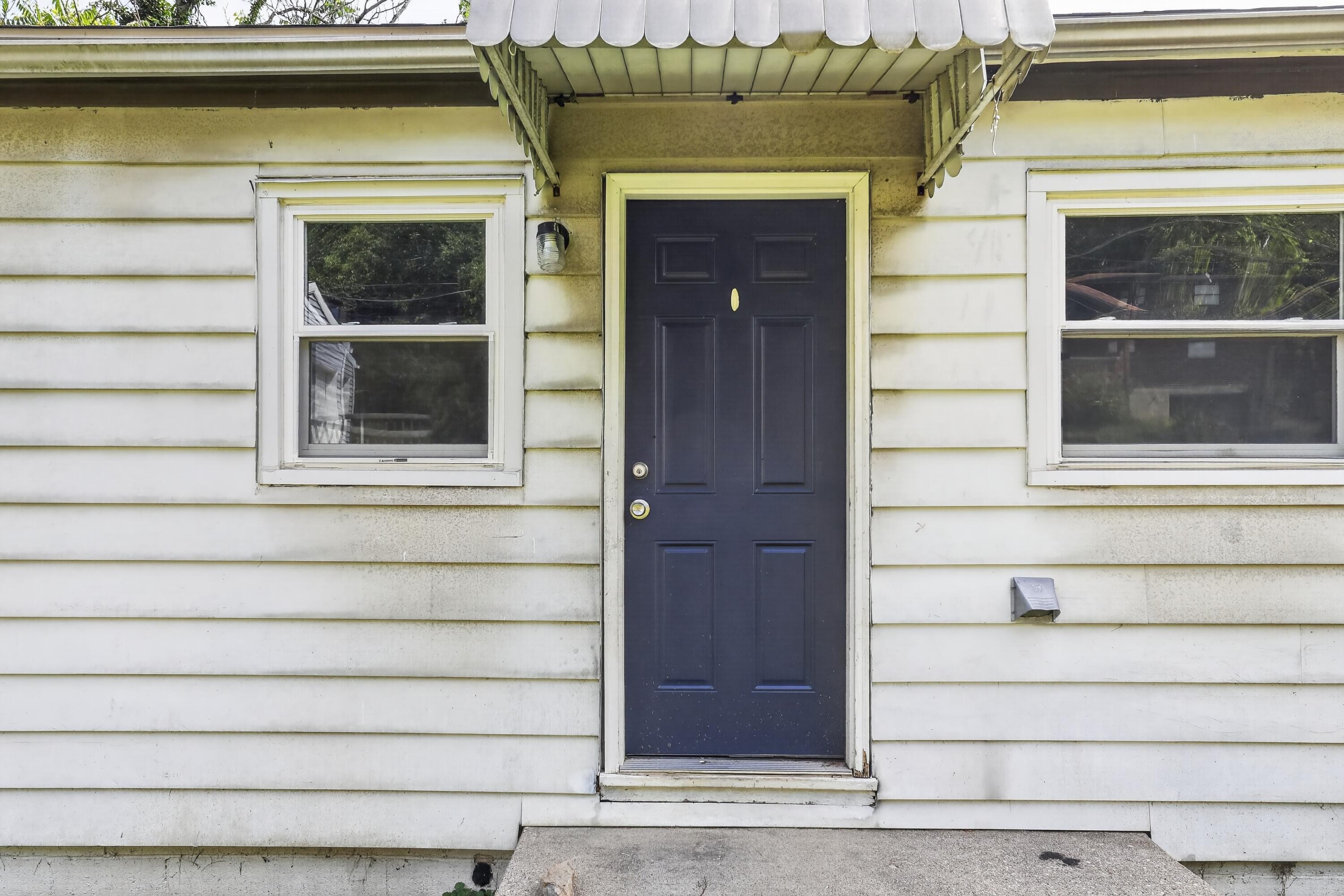 1611 Monroe Street Property Photo 6