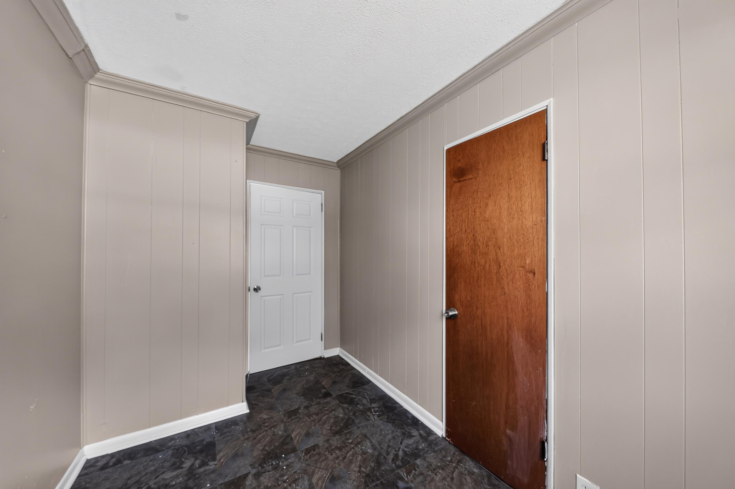 1611 Monroe Street Property Photo 23