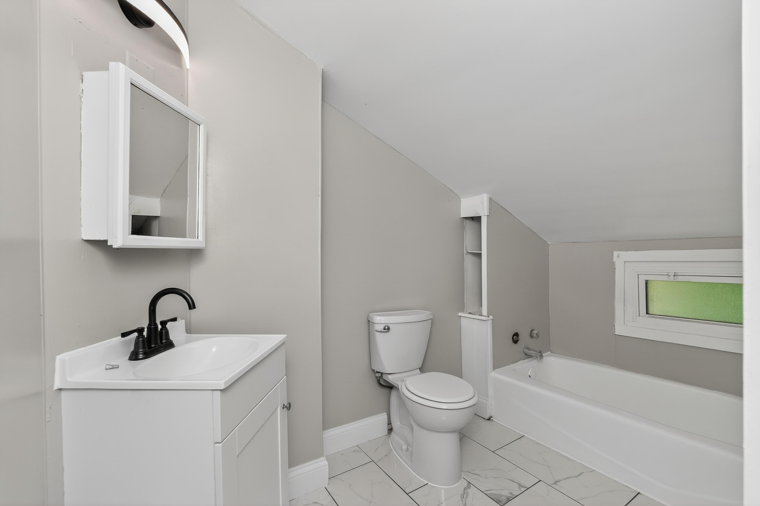 728 W 9th Street Property Photo 26