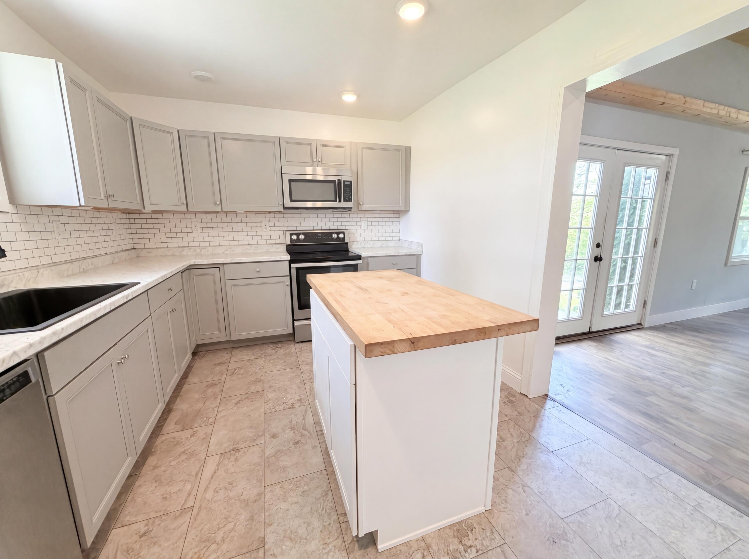 336 Bristow Road Property Photo 8