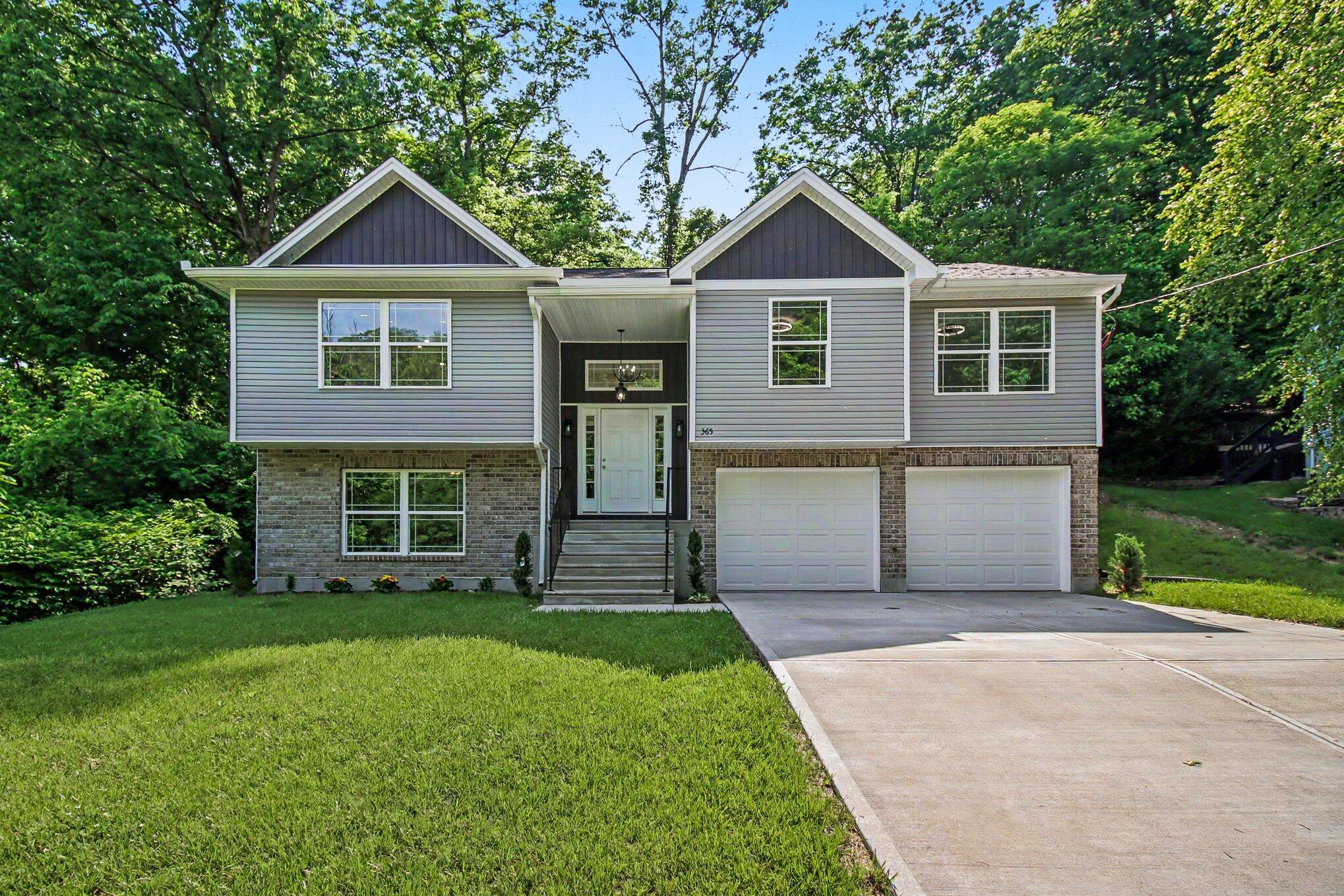 365 River Road Property Photo 1