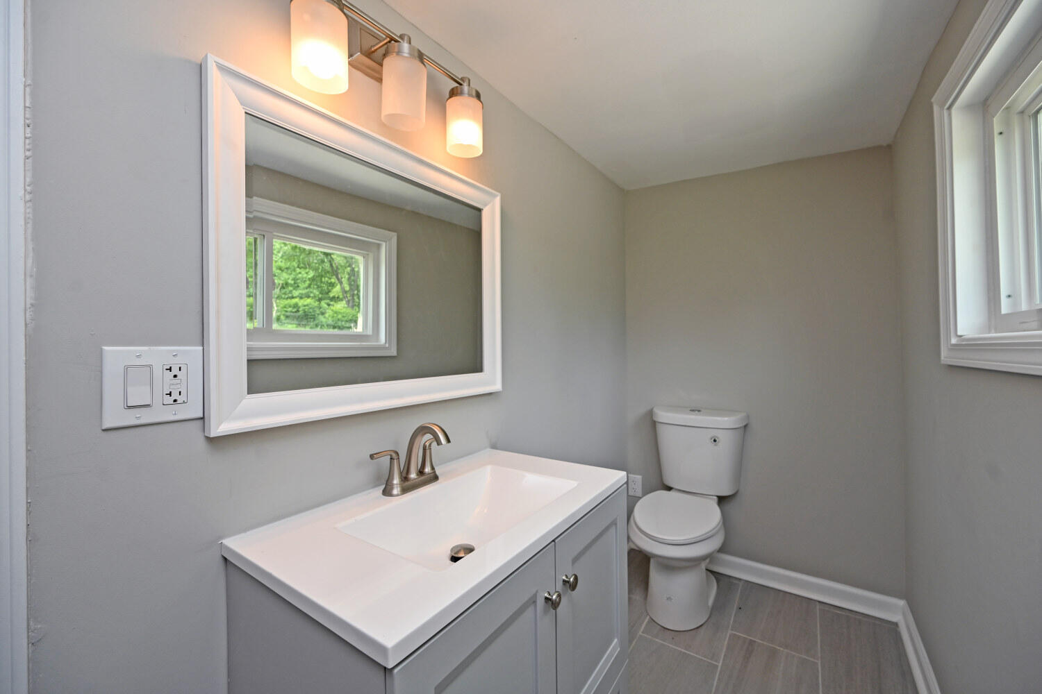 1044 Merrell Road Property Photo 16