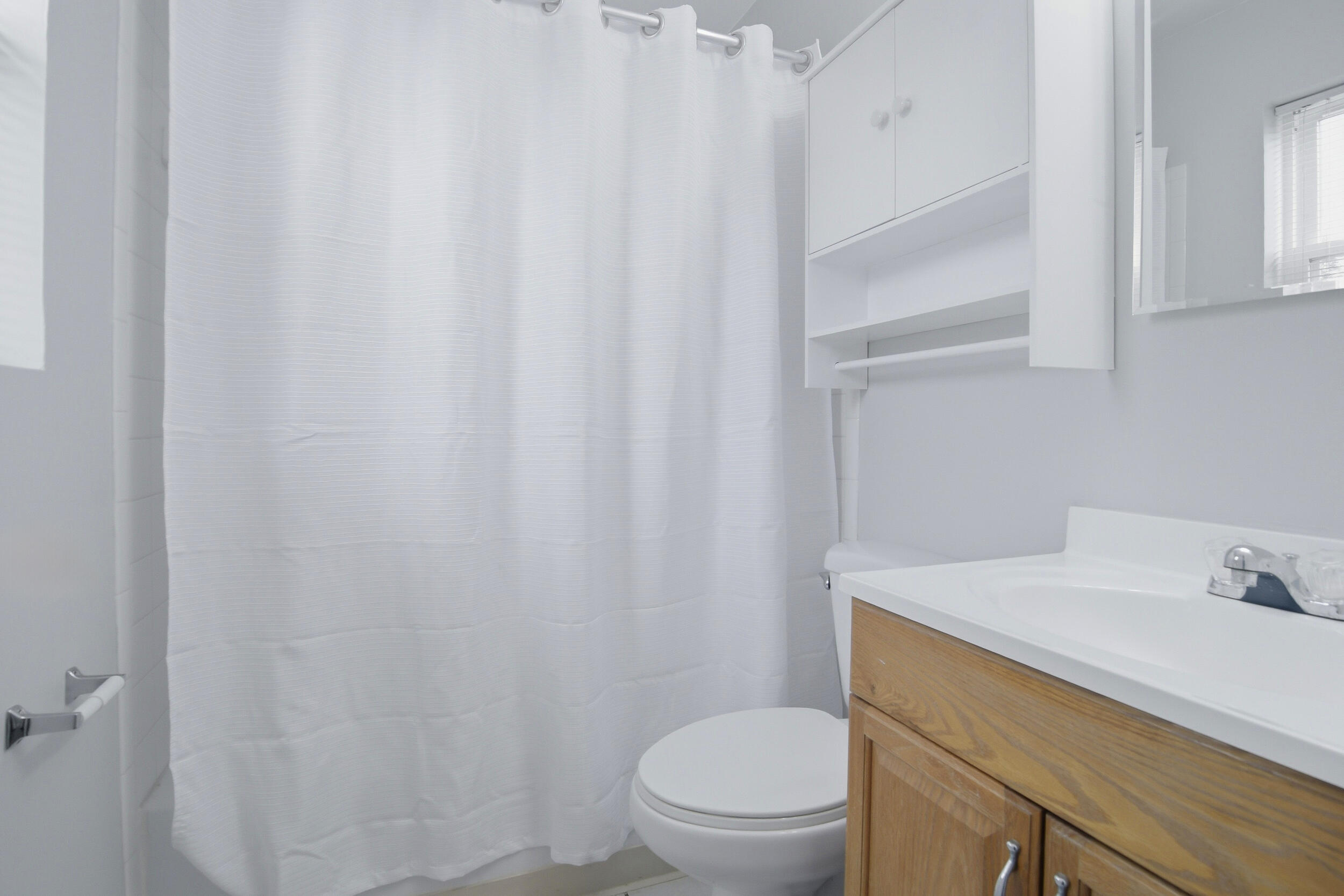 329 Berry Avenue Property Photo 18