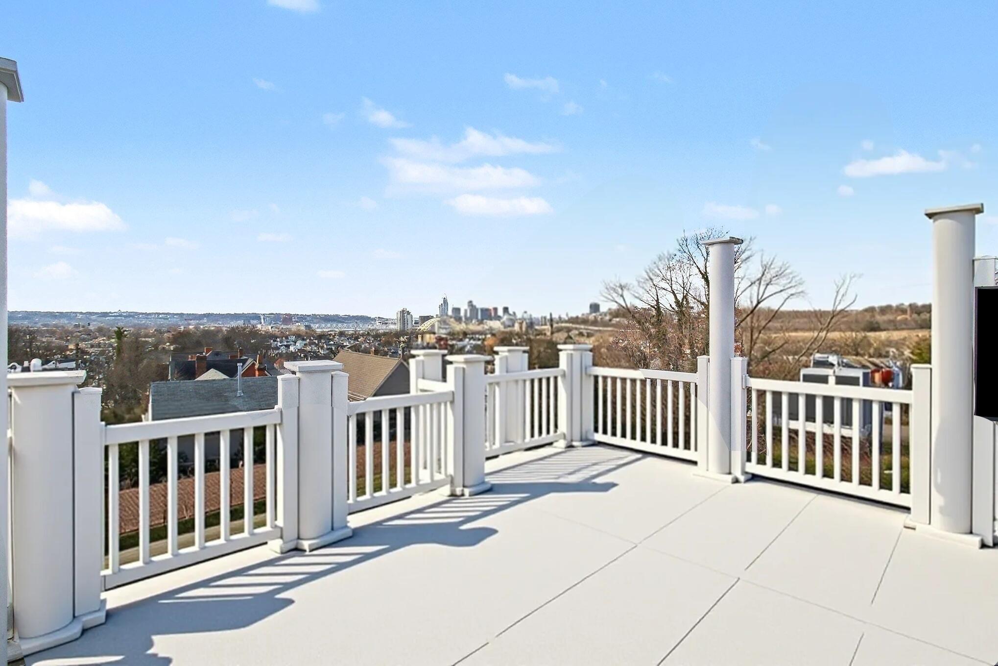 484 Van Voast Avenue Property Photo 3