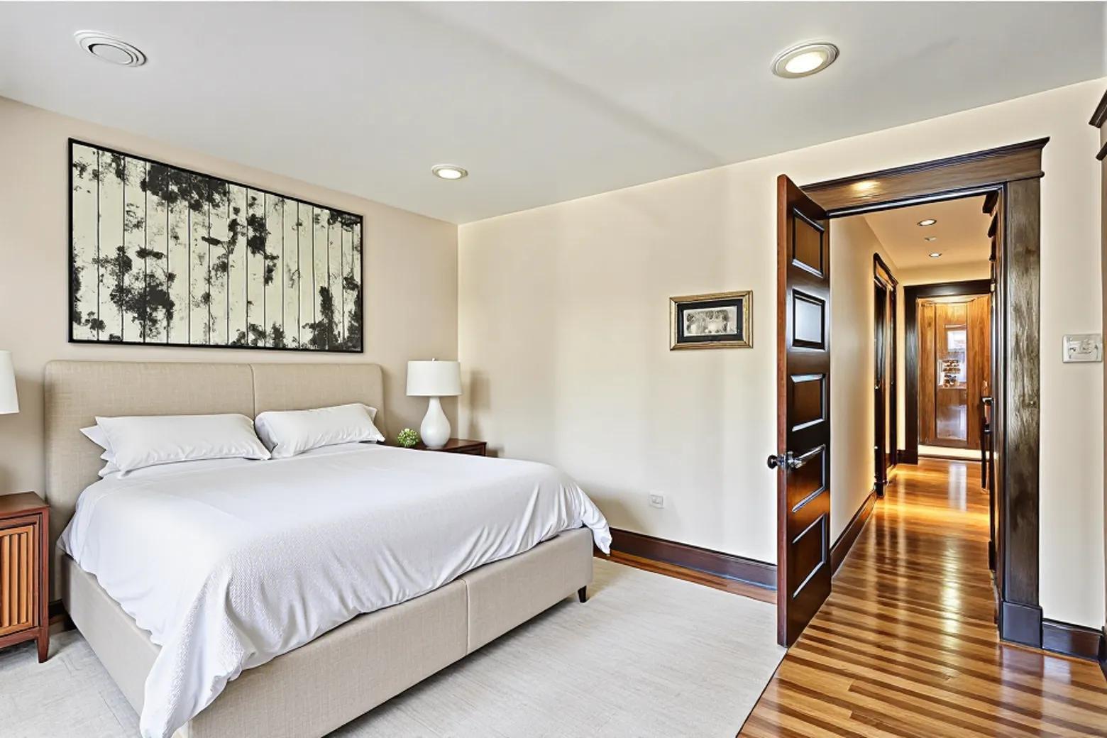 484 Van Voast Avenue Property Photo 19