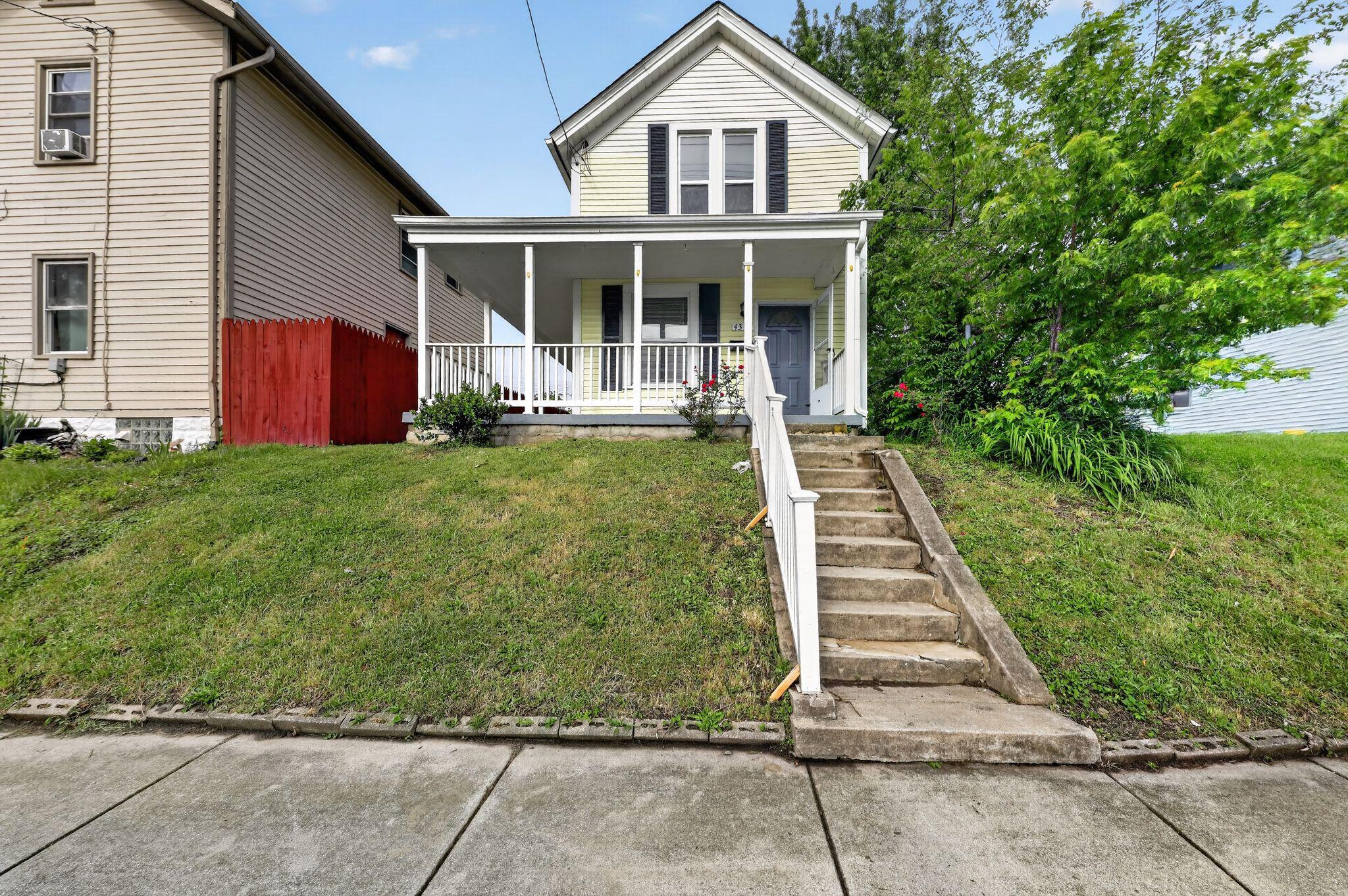 4347 Huntington Avenue Property Photo 1