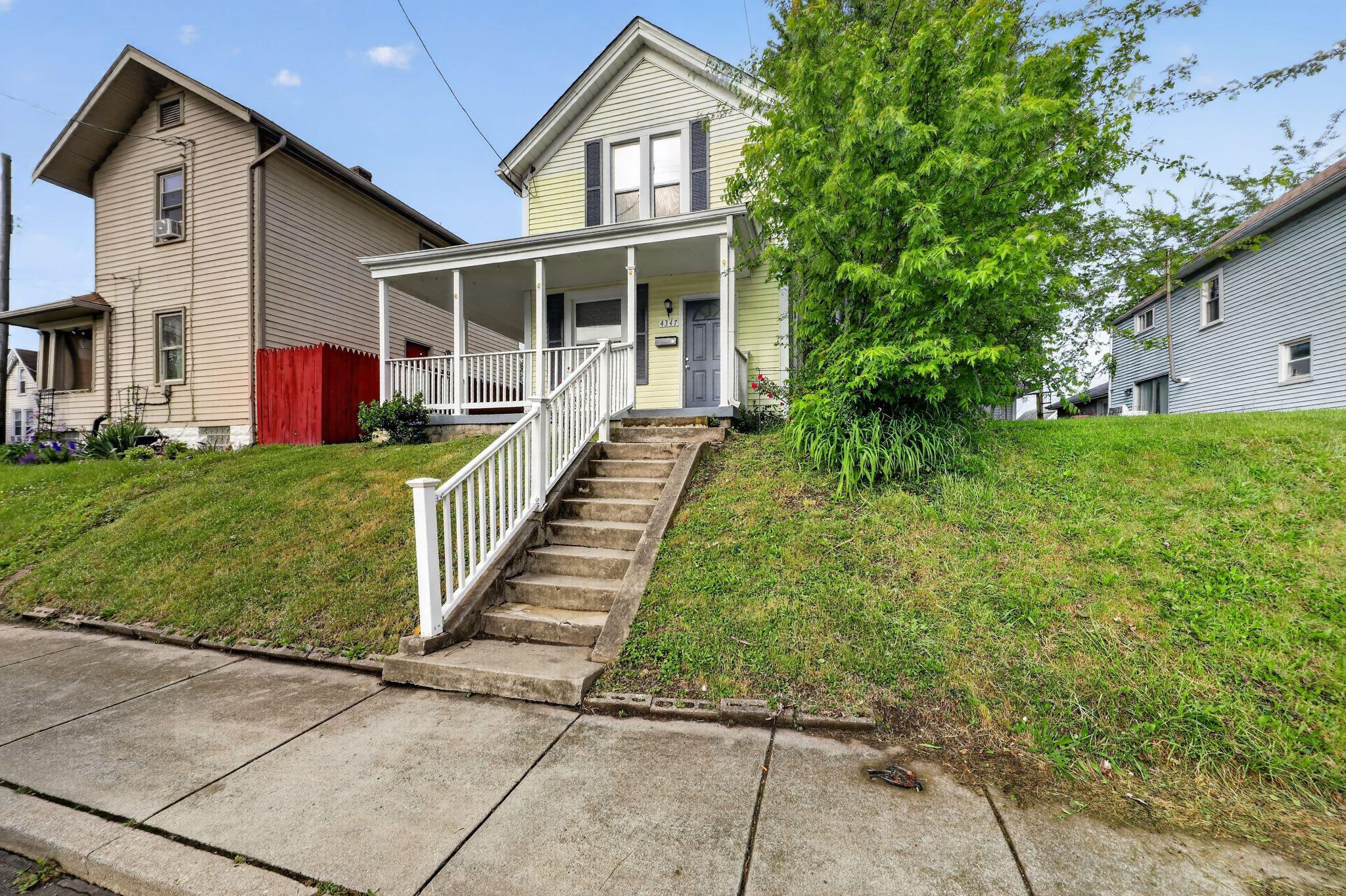 4347 Huntington Avenue Property Photo 2