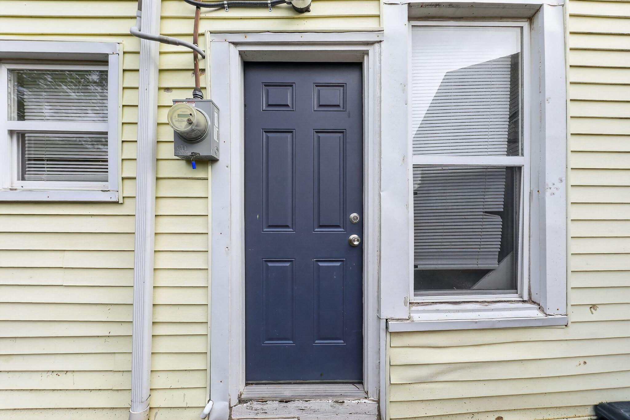 4347 Huntington Avenue Property Photo 6