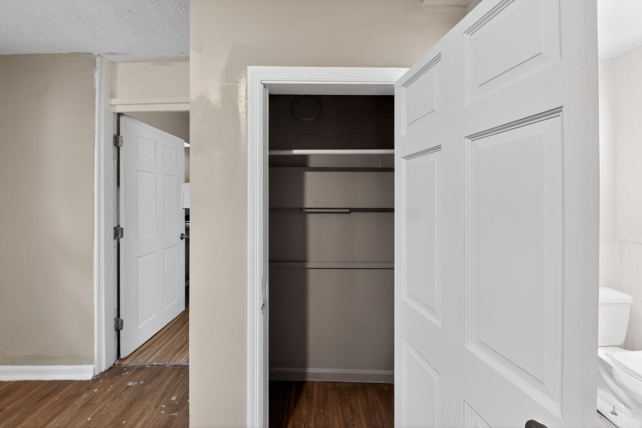 4347 Huntington Avenue Property Photo 25
