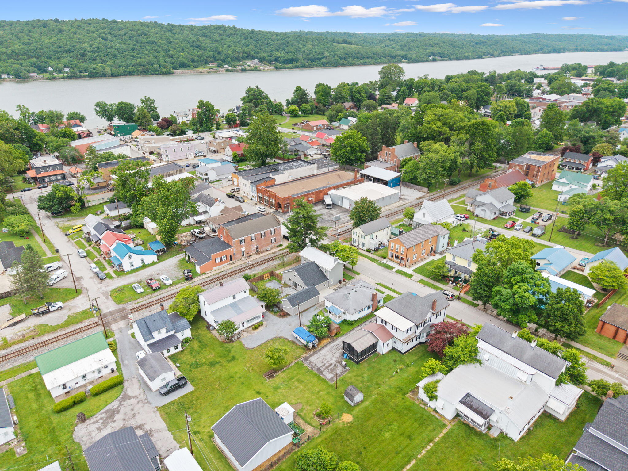 302 Main Street Property Photo 47