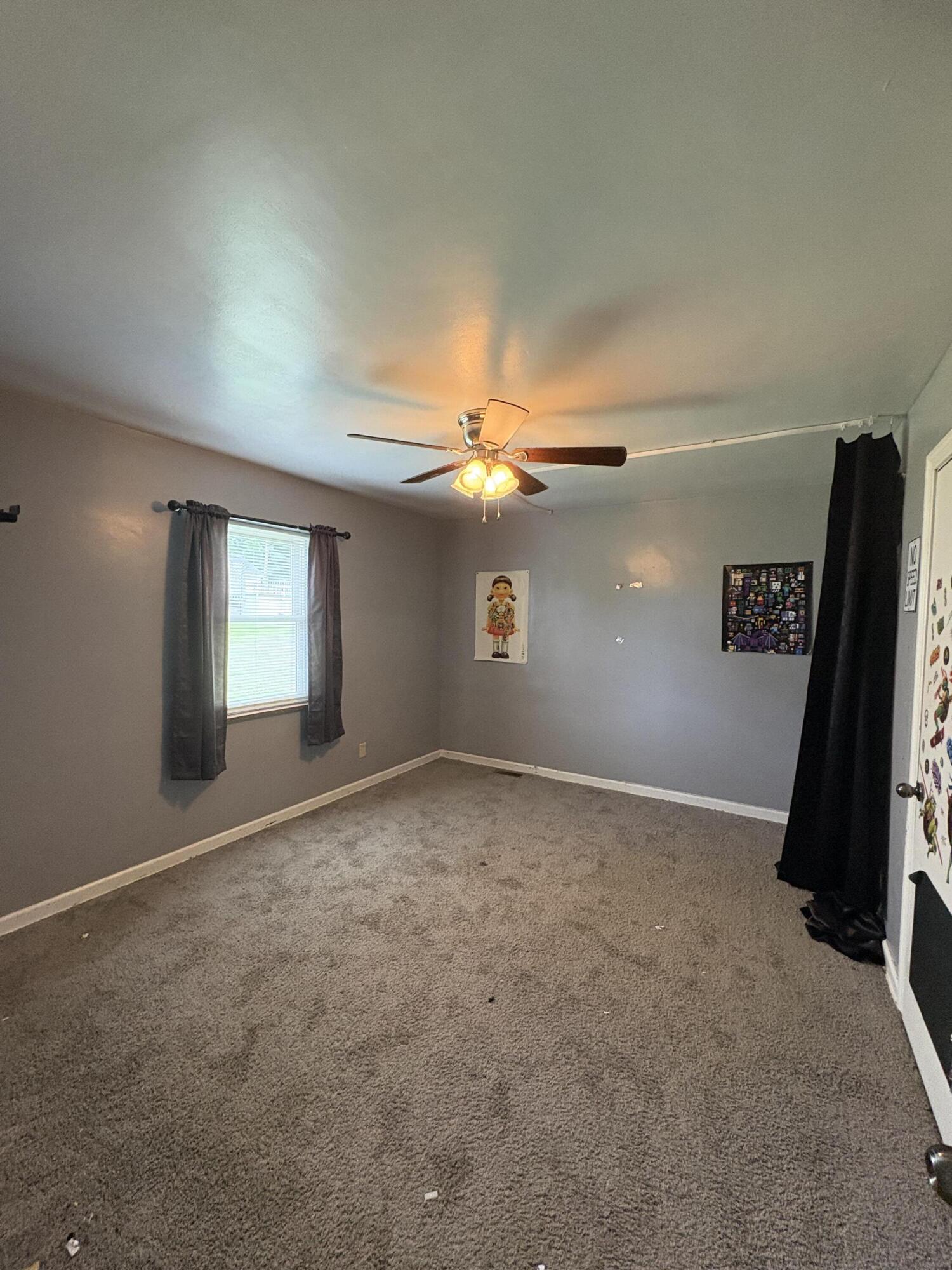 1 Garnett Avenue Property Photo 2